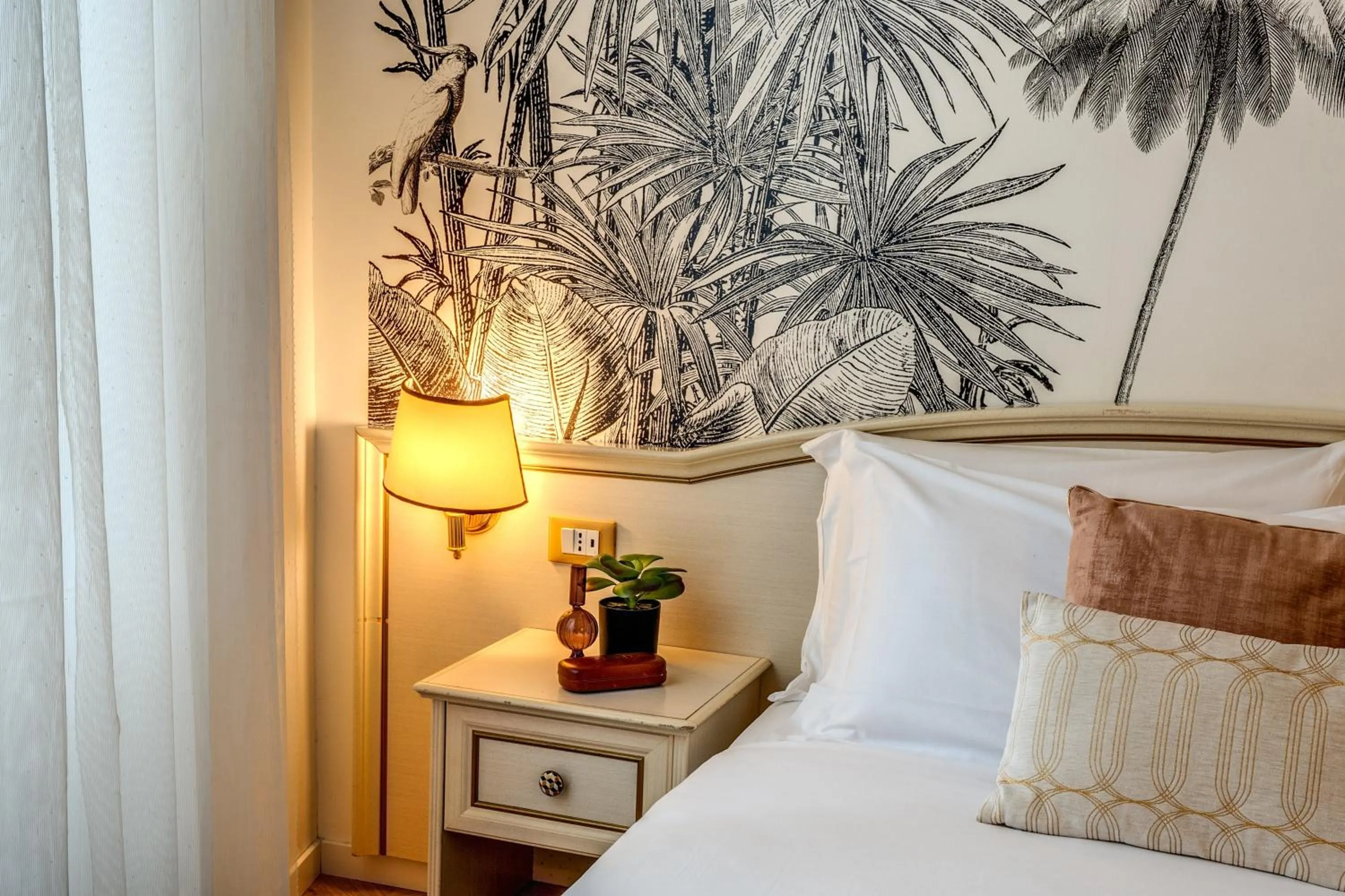 Decorative detail, Bed in Baboon Room