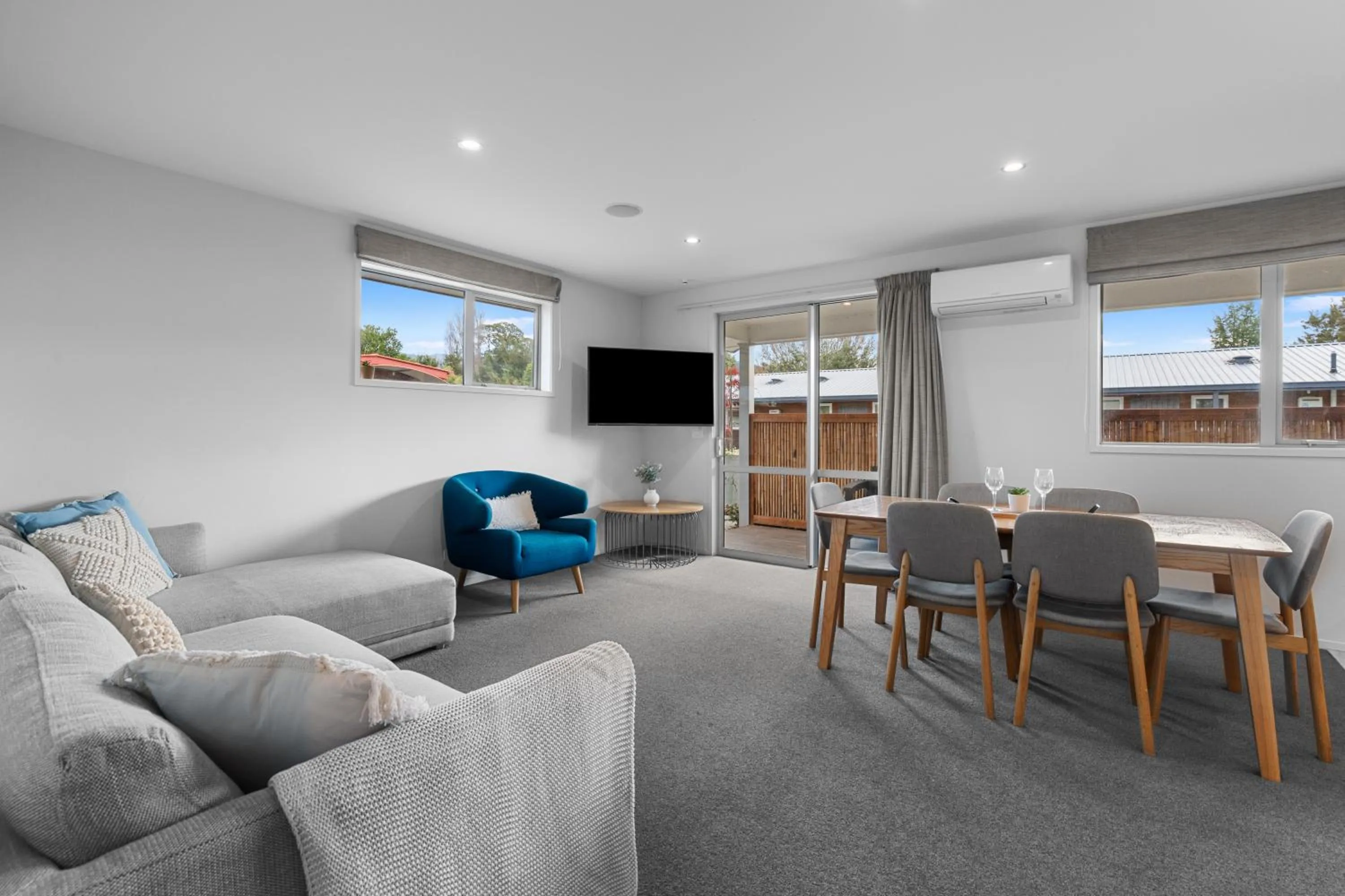Dining area in Tasman Holiday Parks - Te Anau