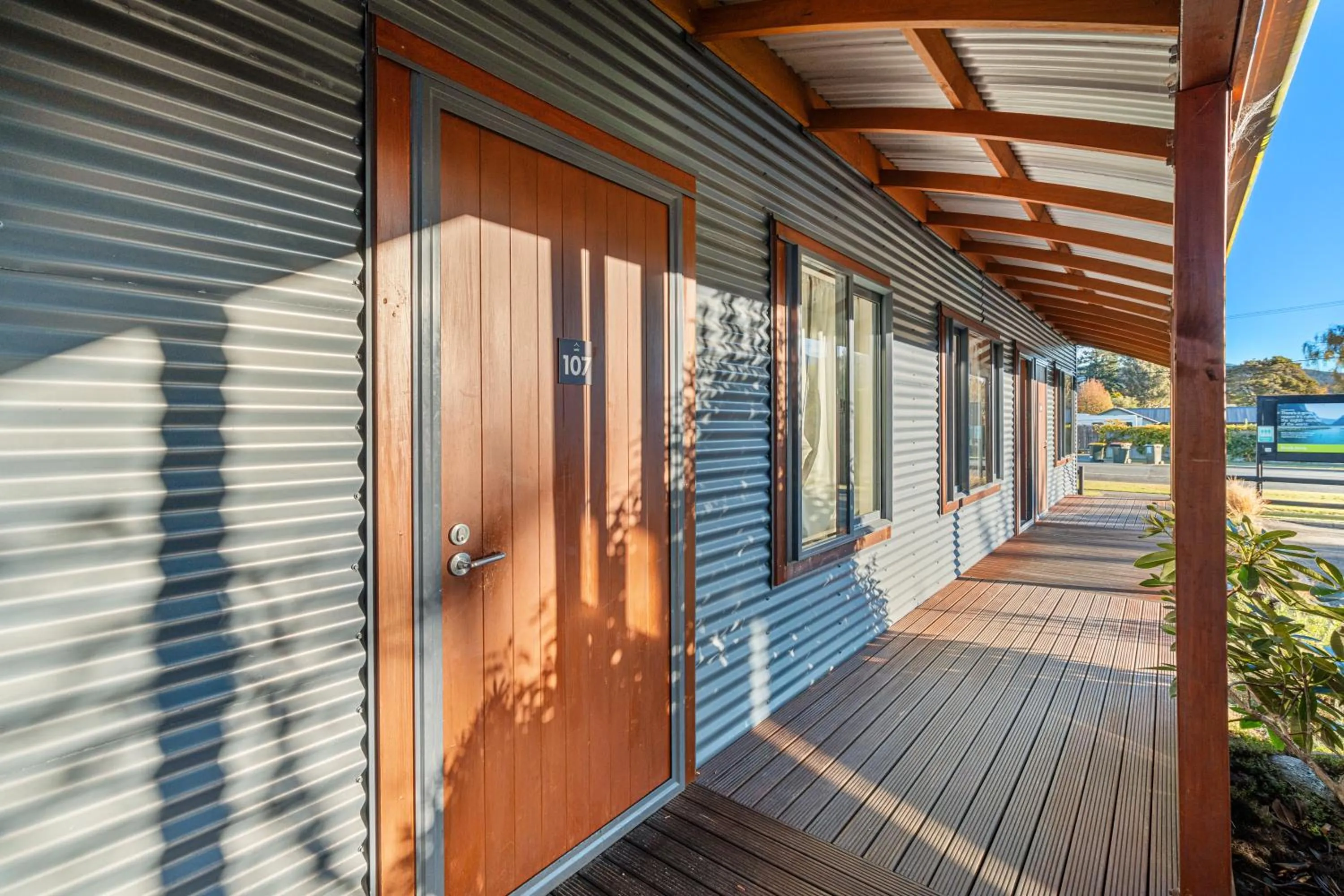 Tasman Holiday Parks - Te Anau