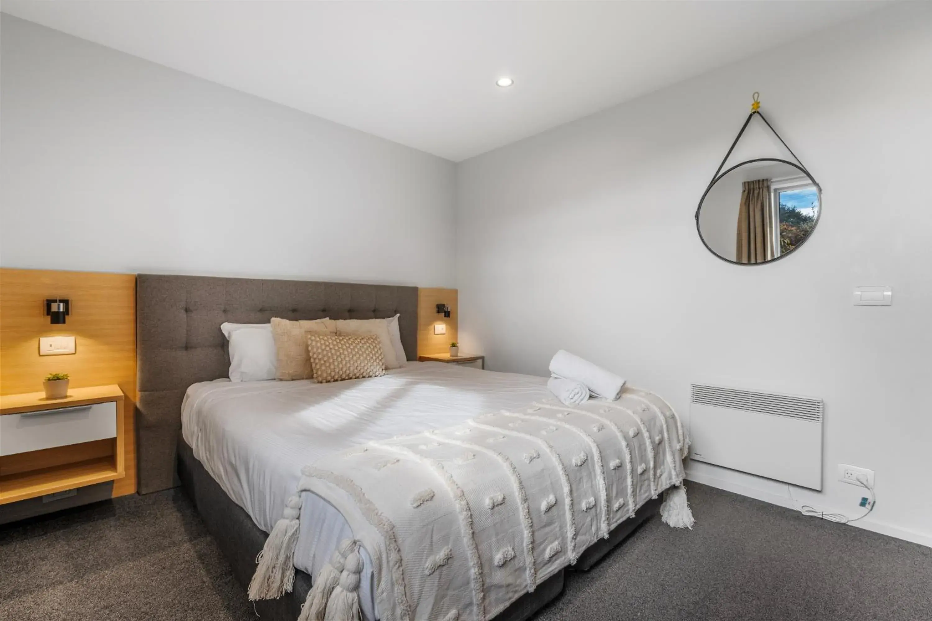 Bedroom, Bed in Tasman Holiday Parks - Te Anau Bedroom, Bed in Tasman Holiday Parks - Te Anau