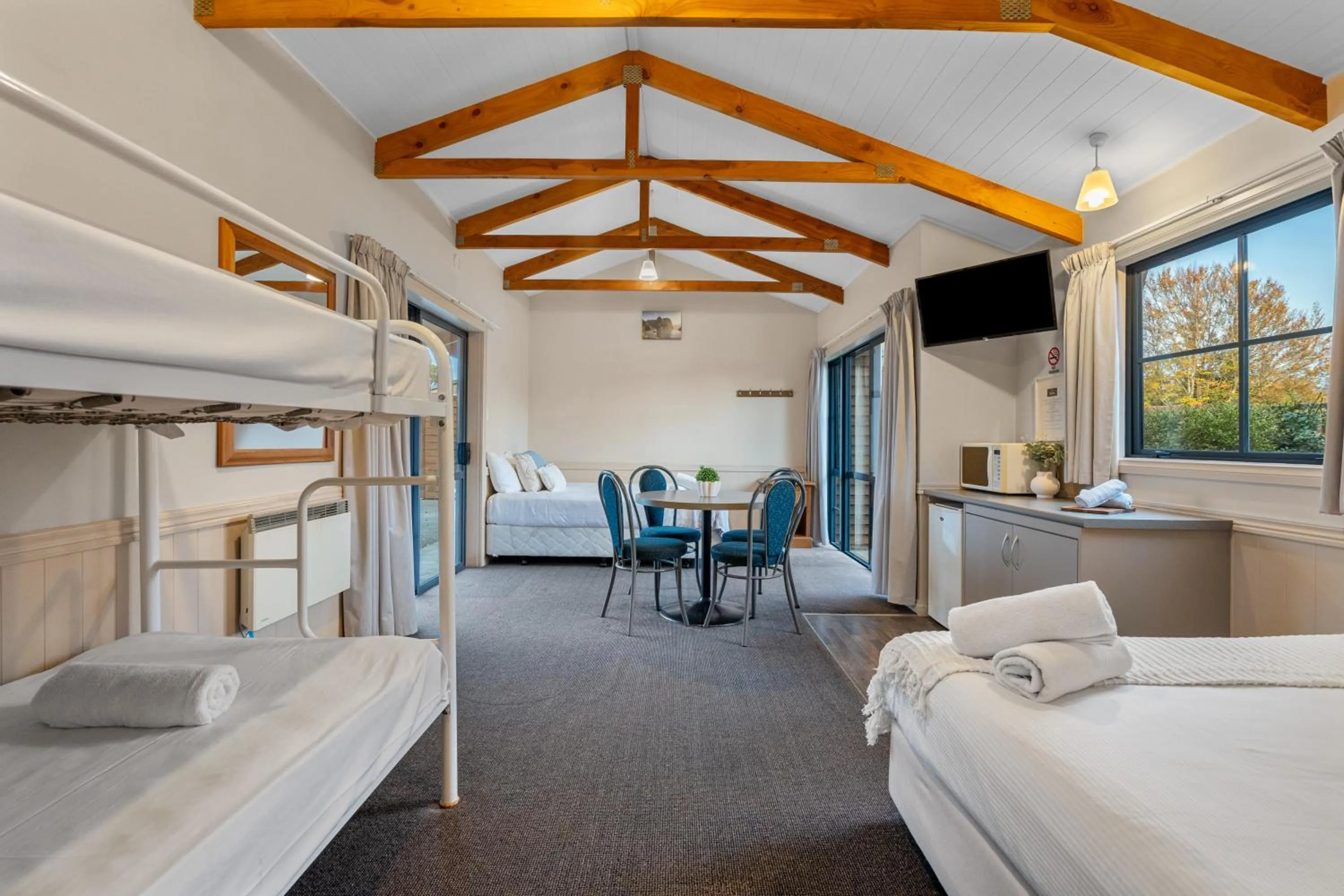 Bed in Tasman Holiday Parks - Te Anau