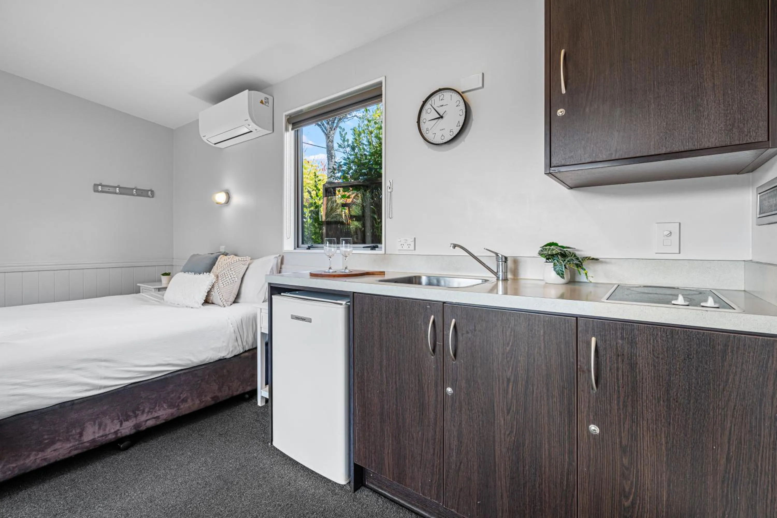 Bed in Tasman Holiday Parks - Te Anau