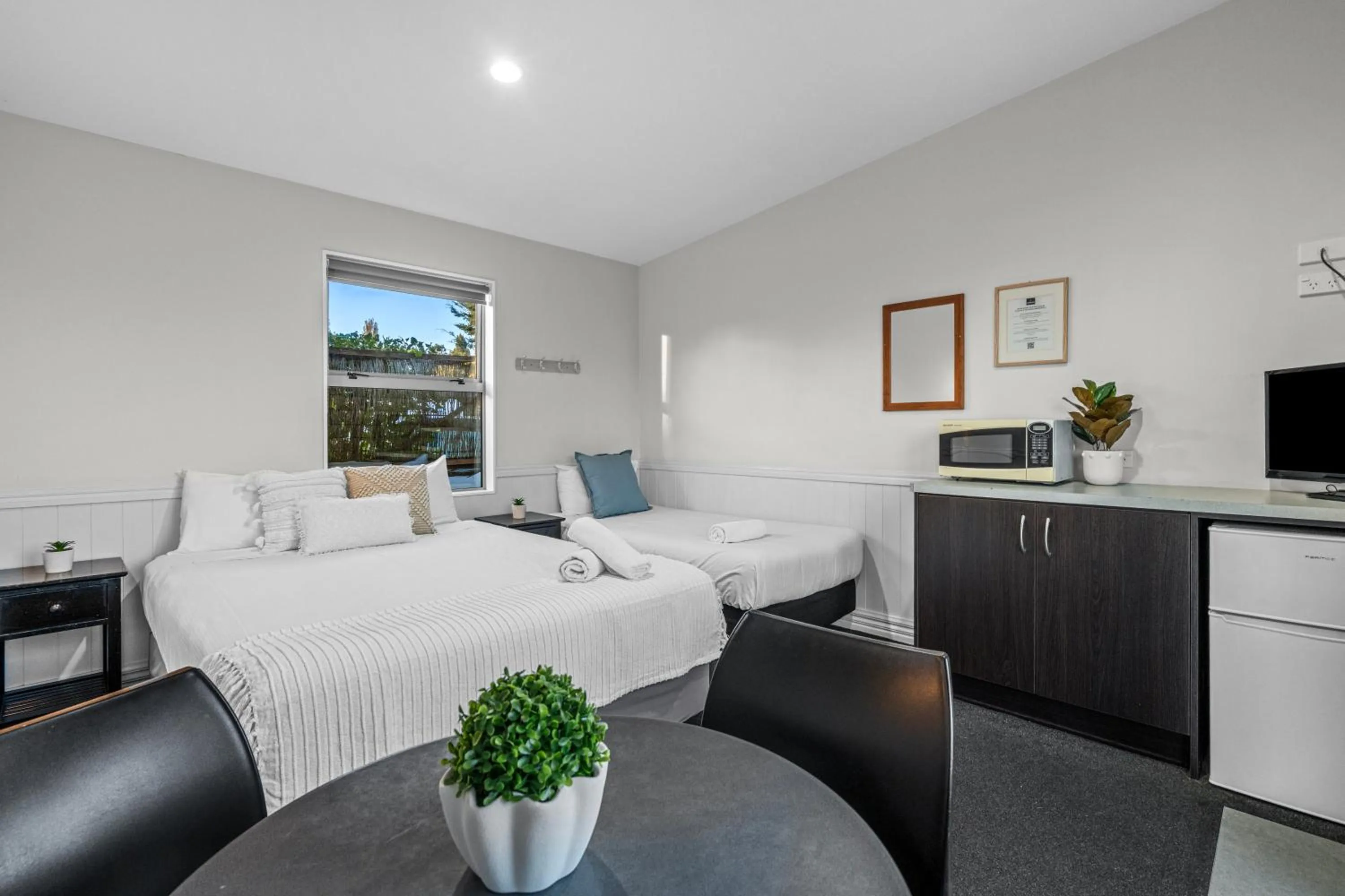 Bed in Tasman Holiday Parks - Te Anau