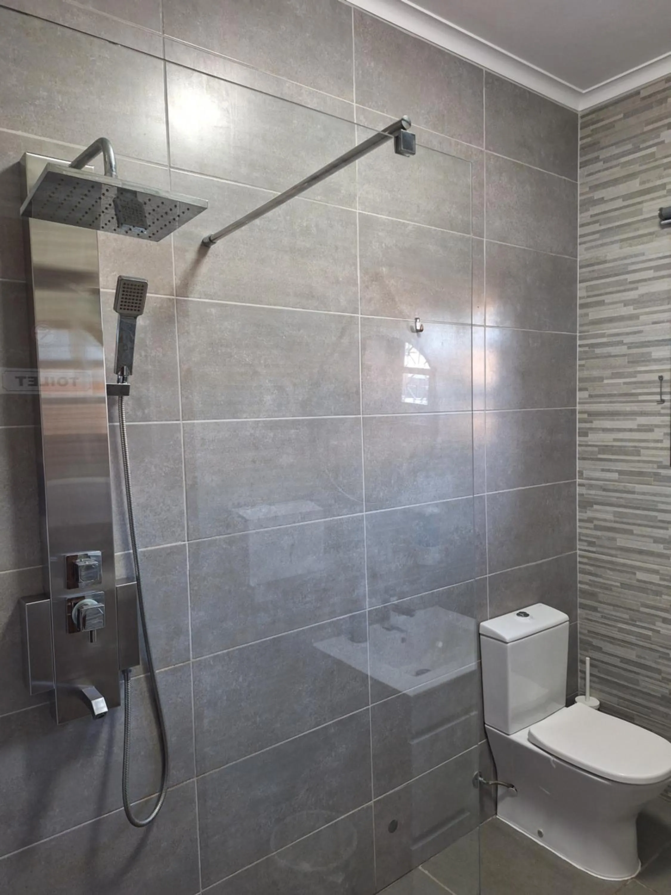 Bathroom in Beachwalk guesthouse