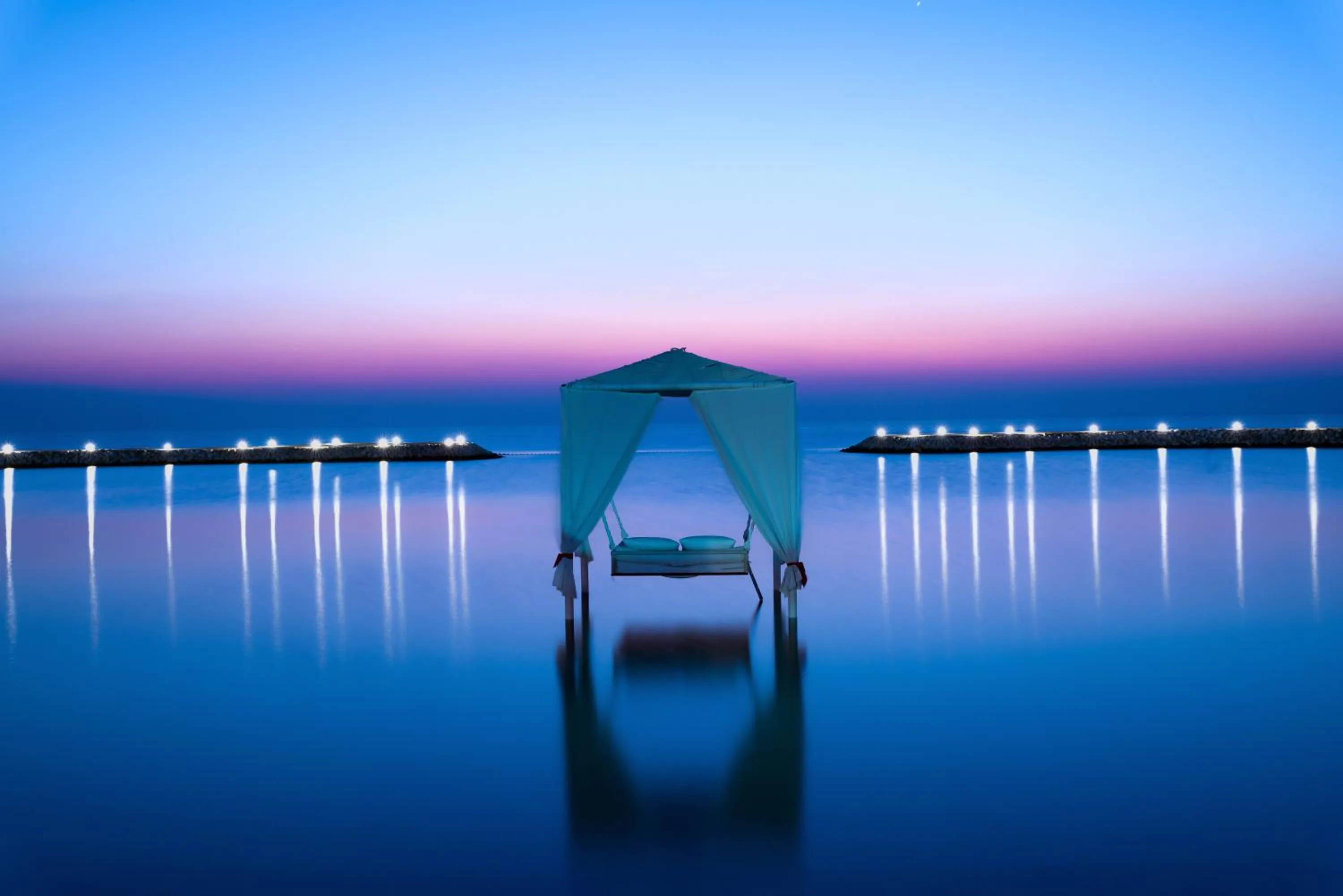 Beach in Jaw Resort & Spa