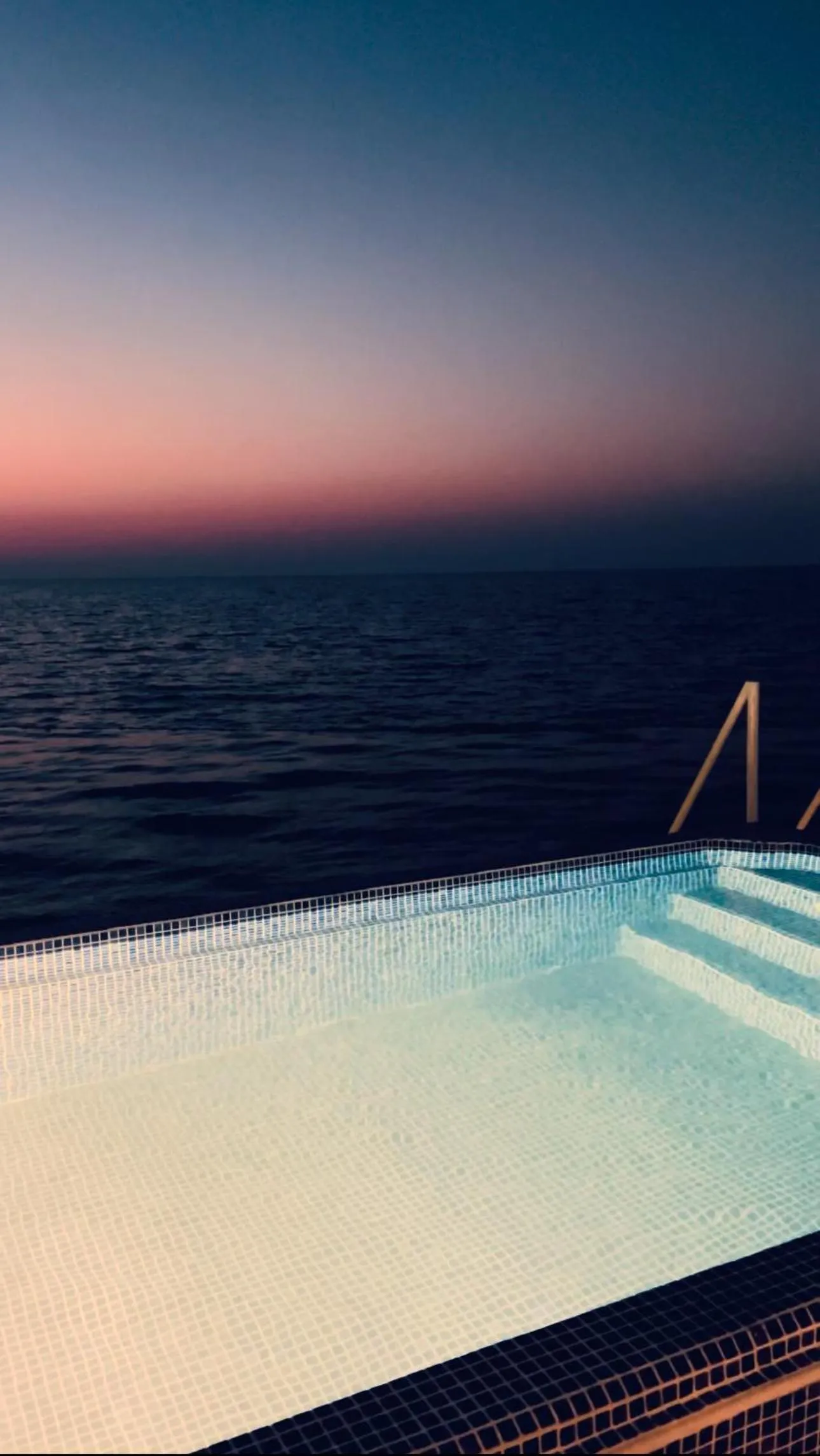 Patio in Jaw Resort & Spa