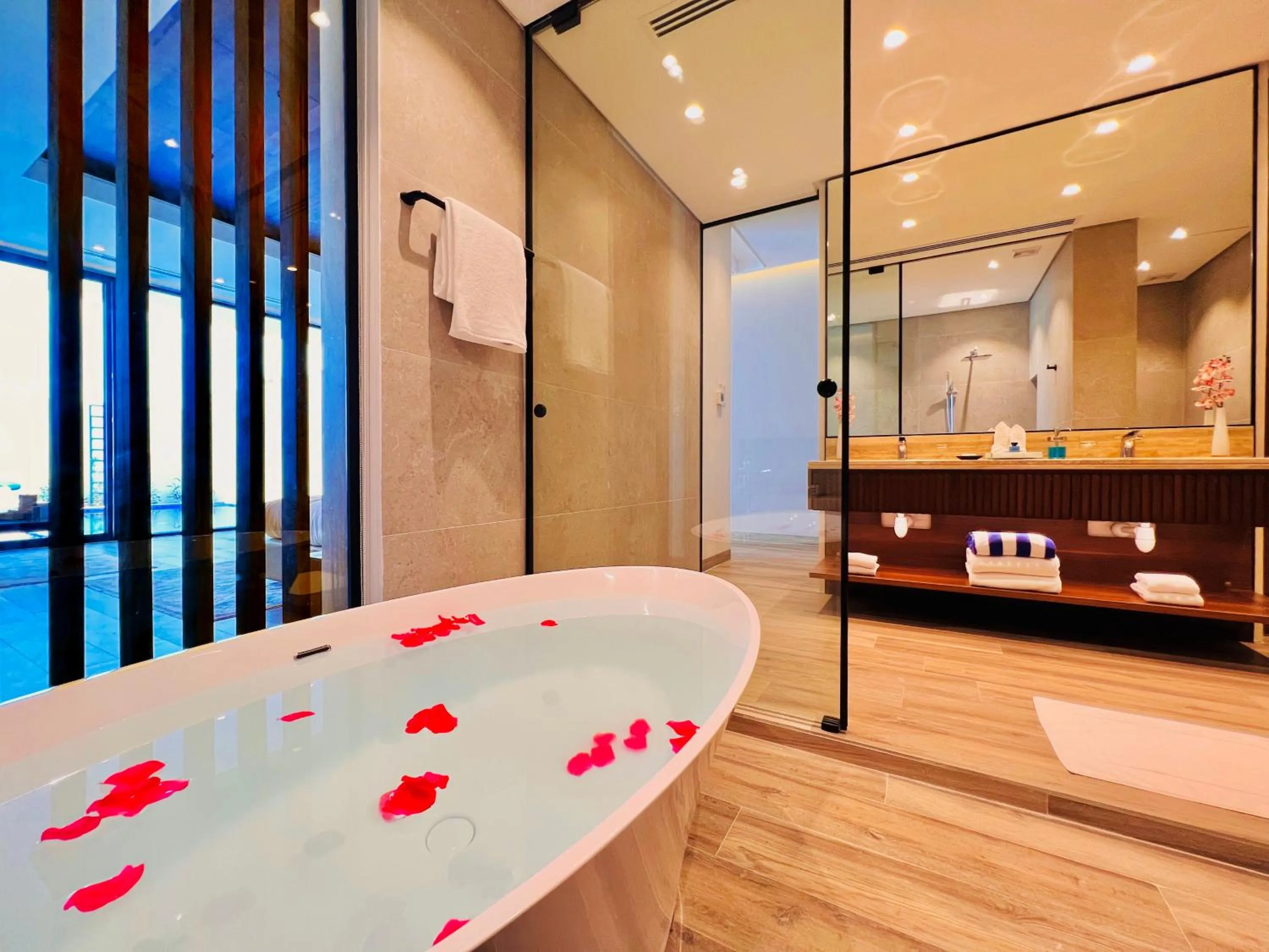 Toilet in Jaw Resort & Spa