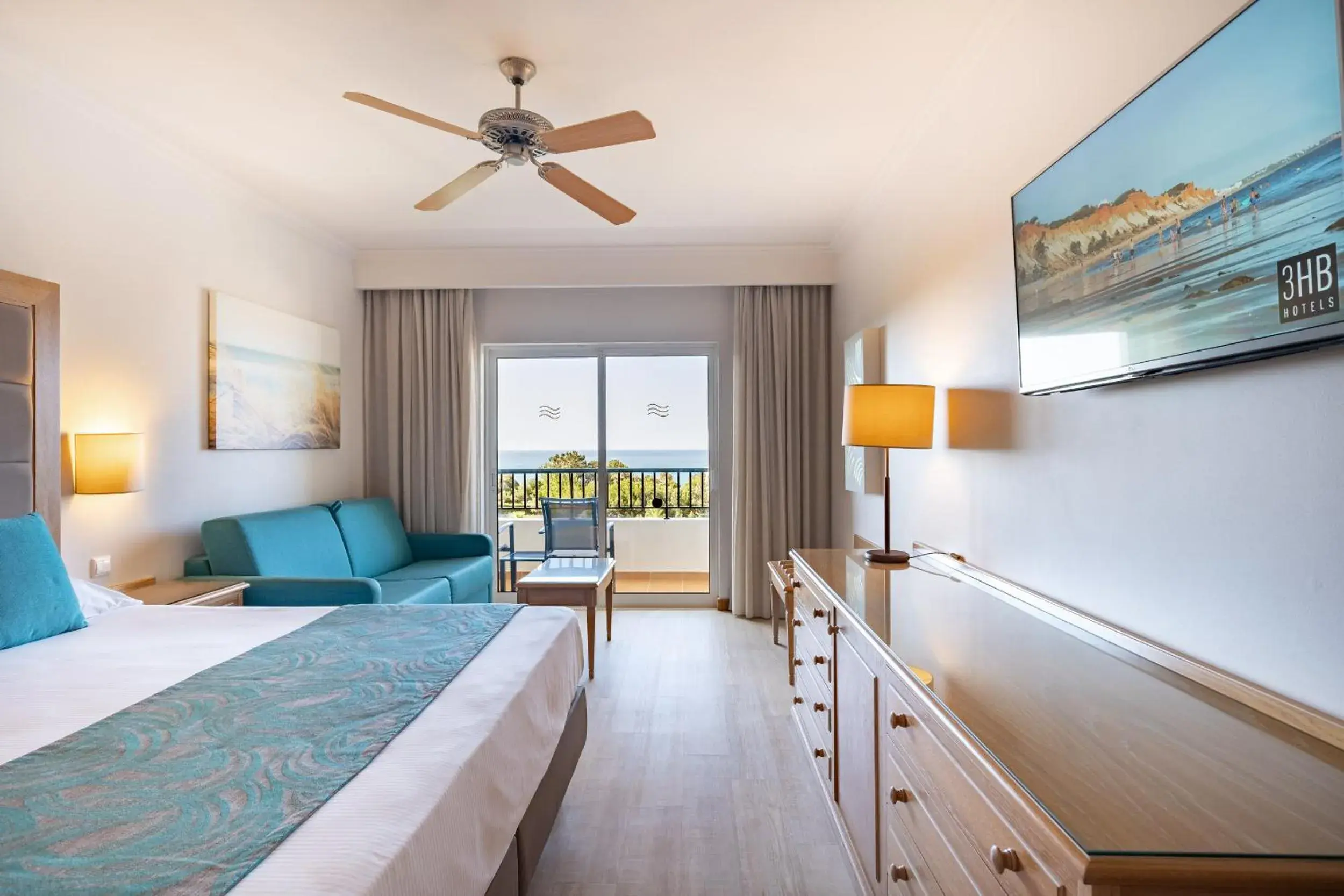 TV and multimedia, Bed in 3HB Guarana - All Inclusive TV and multimedia, Bed in 3HB Guarana - All Inclusive