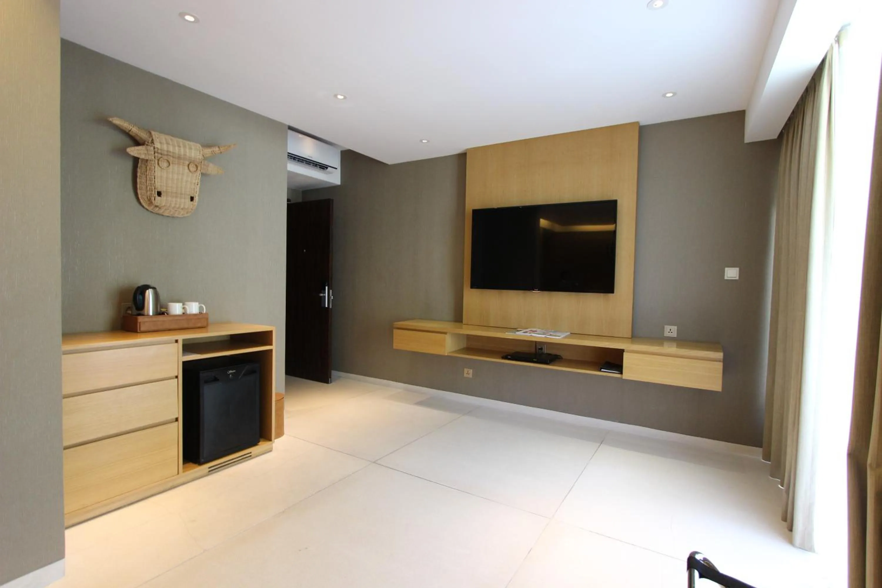 Bedroom in Ossotel Legian