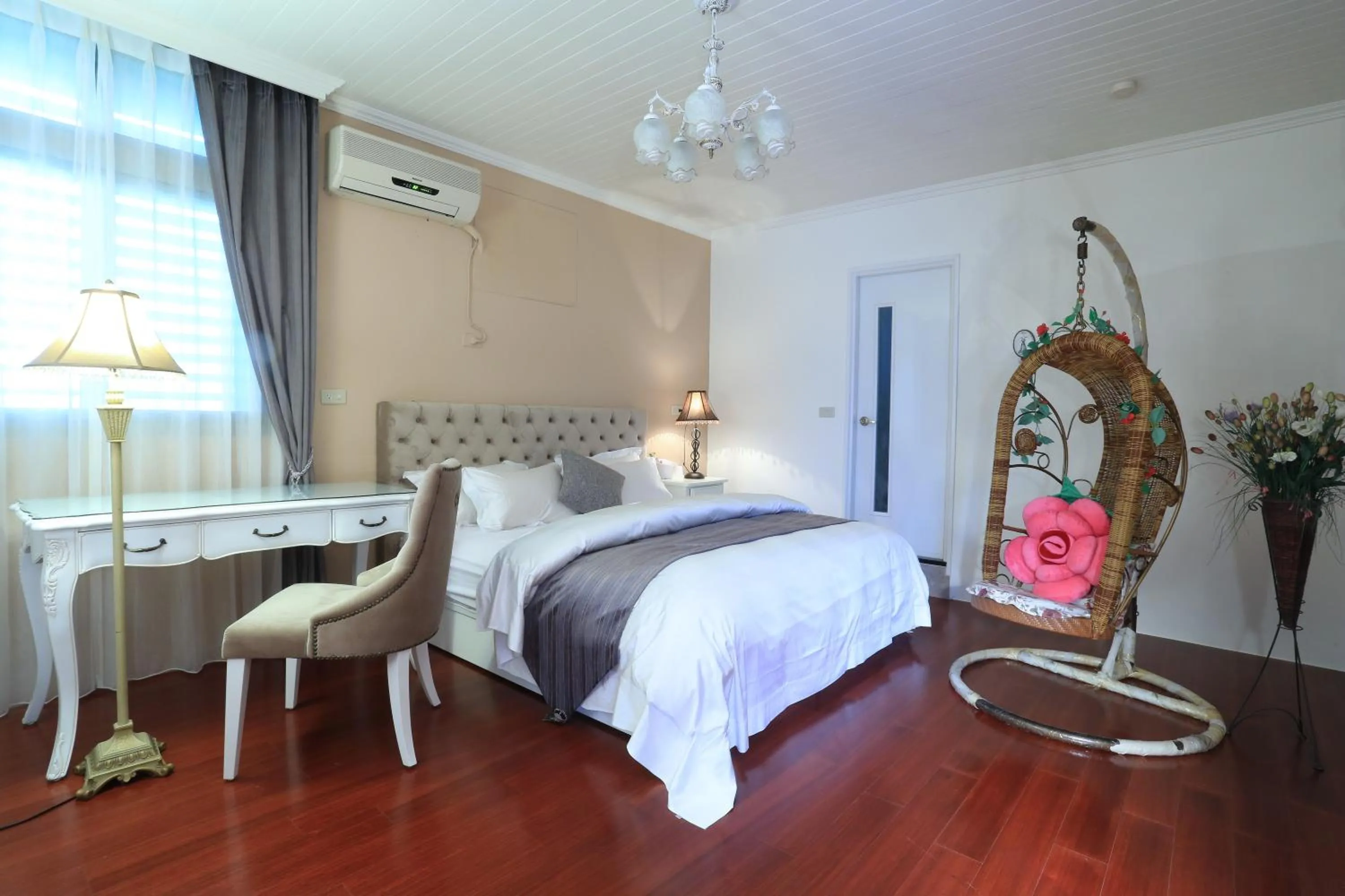 Bed in Campestral Garden