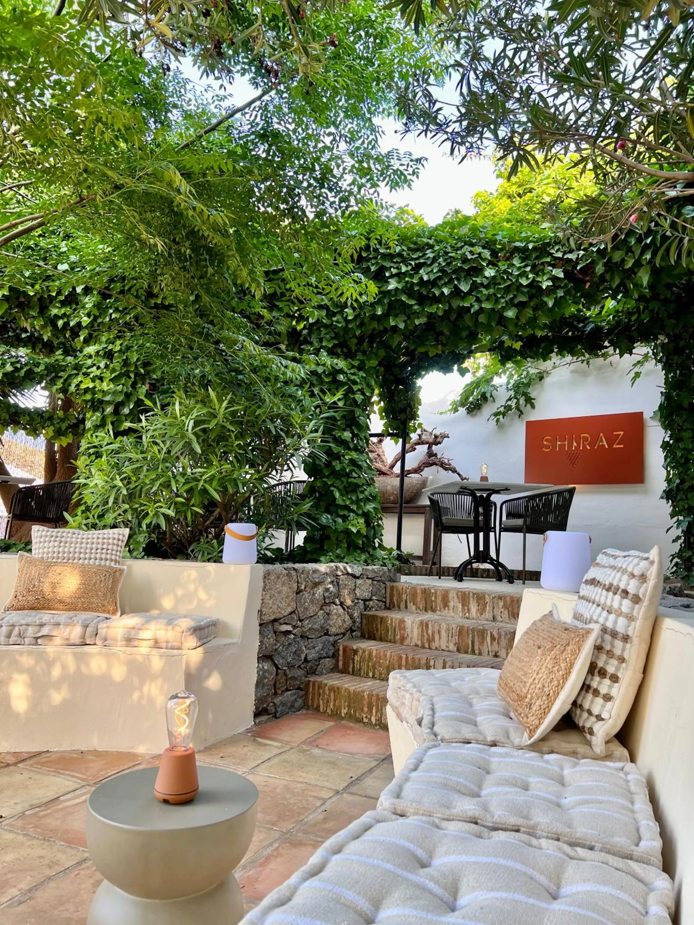 Restaurant/places to eat in Hostal del vino LA COSTERA