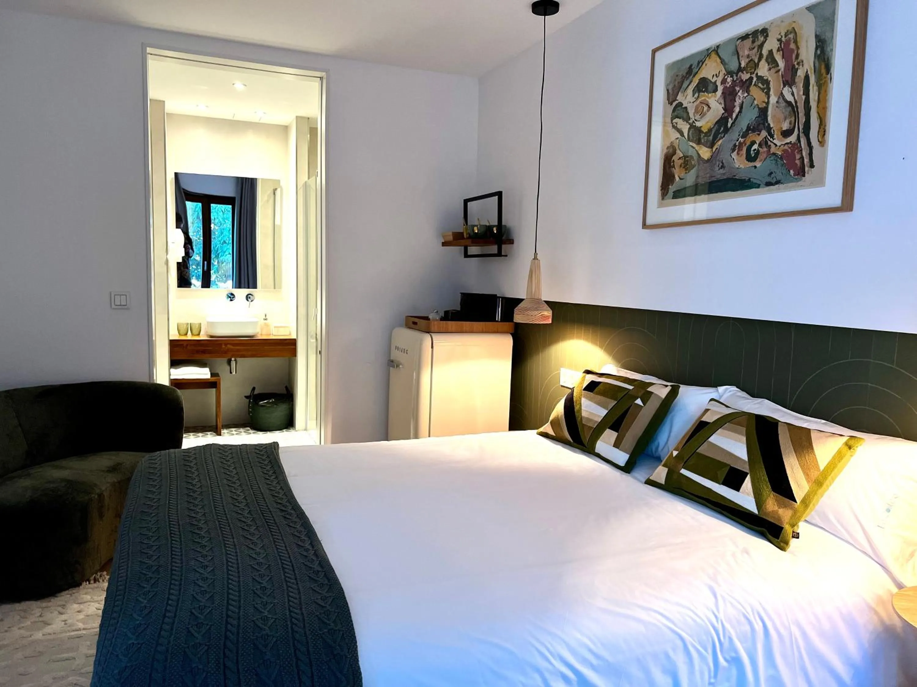 Bed in Hostal del vino LA COSTERA