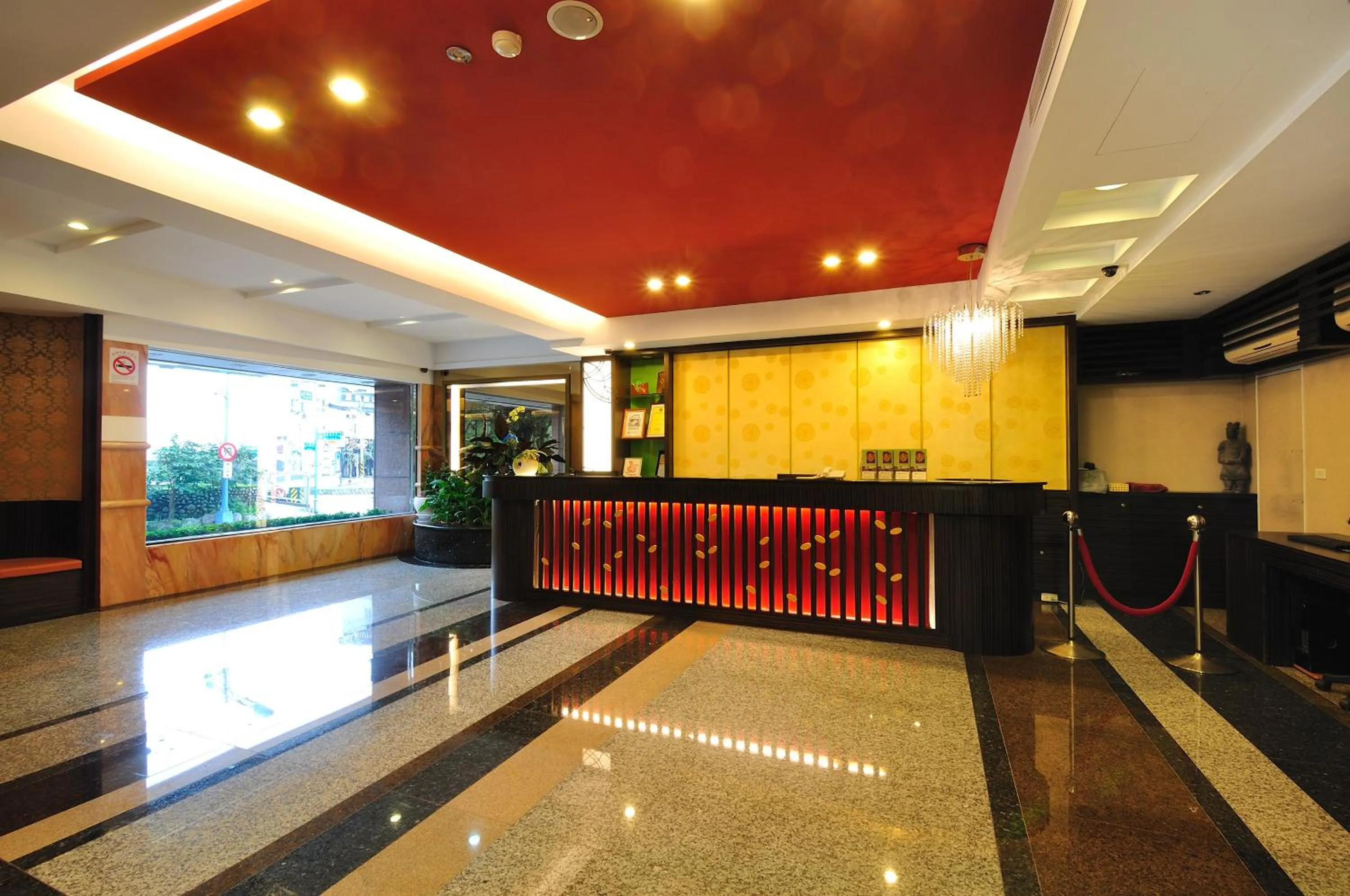 Lobby or reception in Baron's Hot Spring Hotel