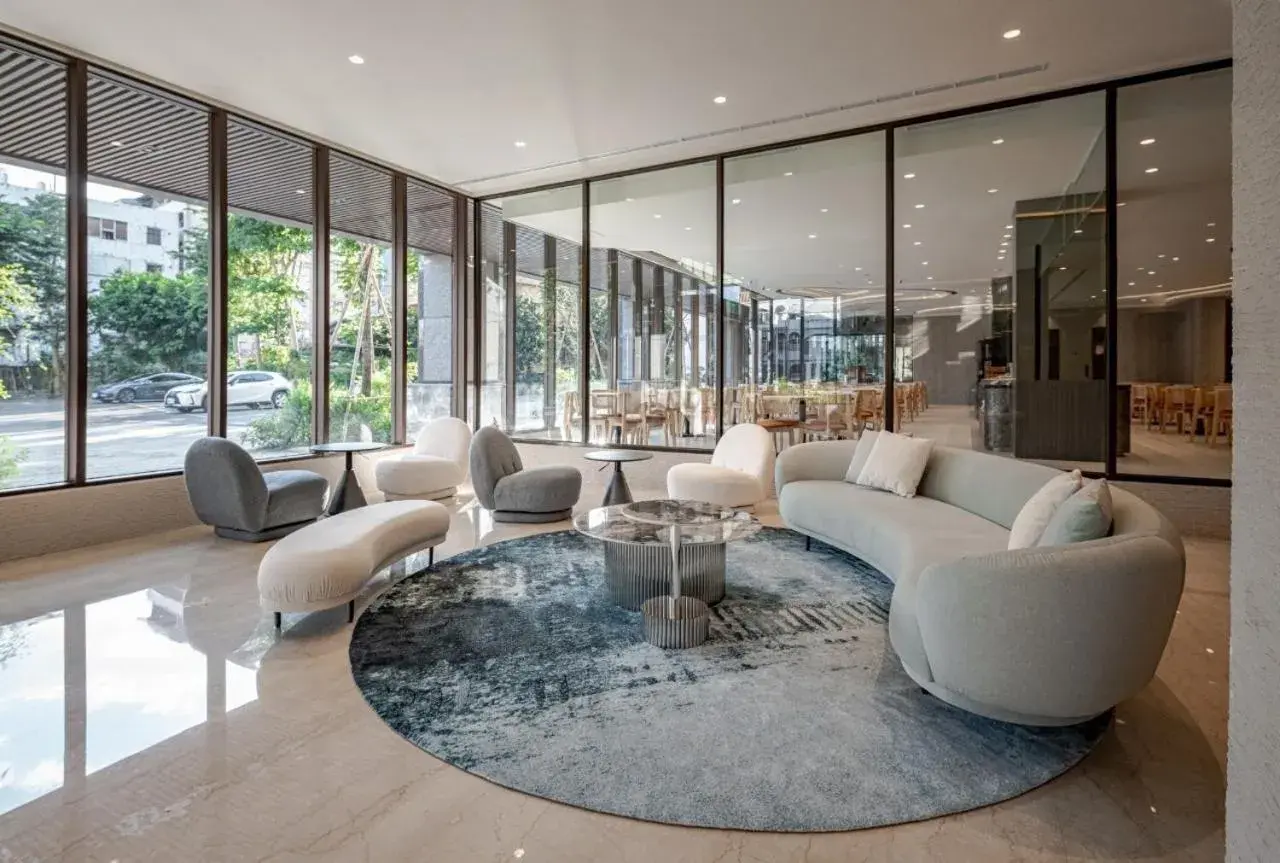 Seating area in Crownshine Resort Seating area in Crownshine Resort