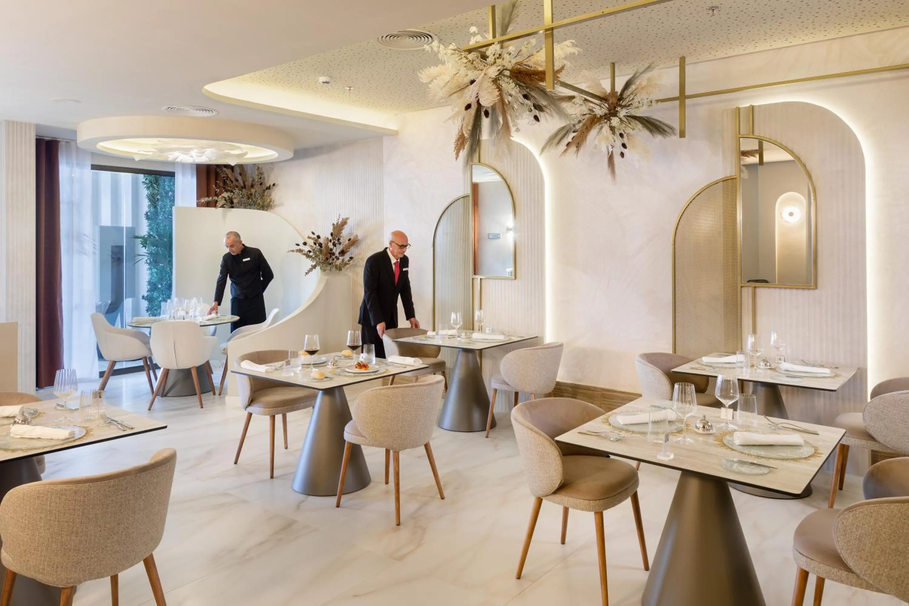 Dining area in Hotel Riu Palace Calypso - Adults Only