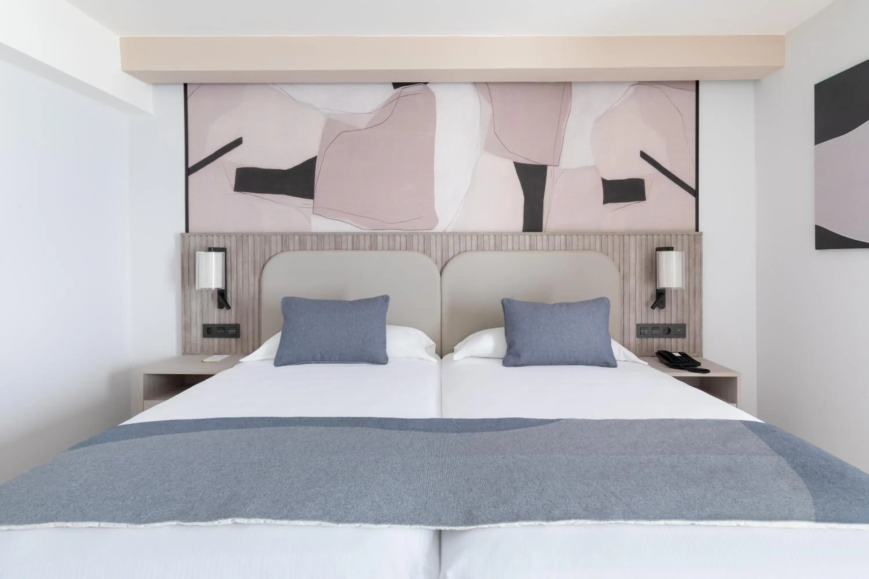 Bed in Hotel Riu Palace Calypso - Adults Only Bed in Hotel Riu Palace Calypso - Adults Only