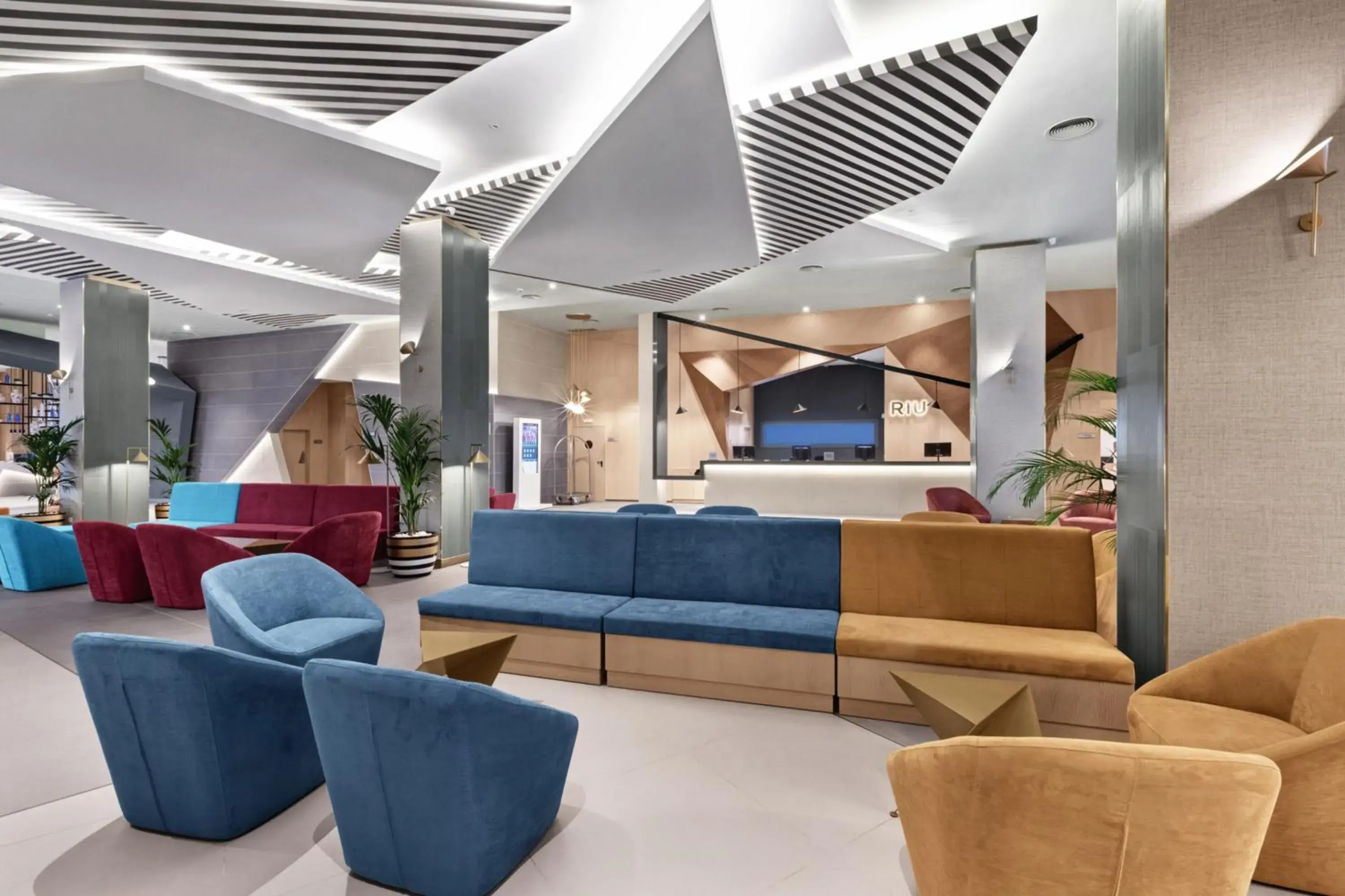 Lobby or reception in Hotel Riu Playa Park - 0'0 All Inclusive Lobby or reception in Hotel Riu Playa Park - 0'0 All Inclusive