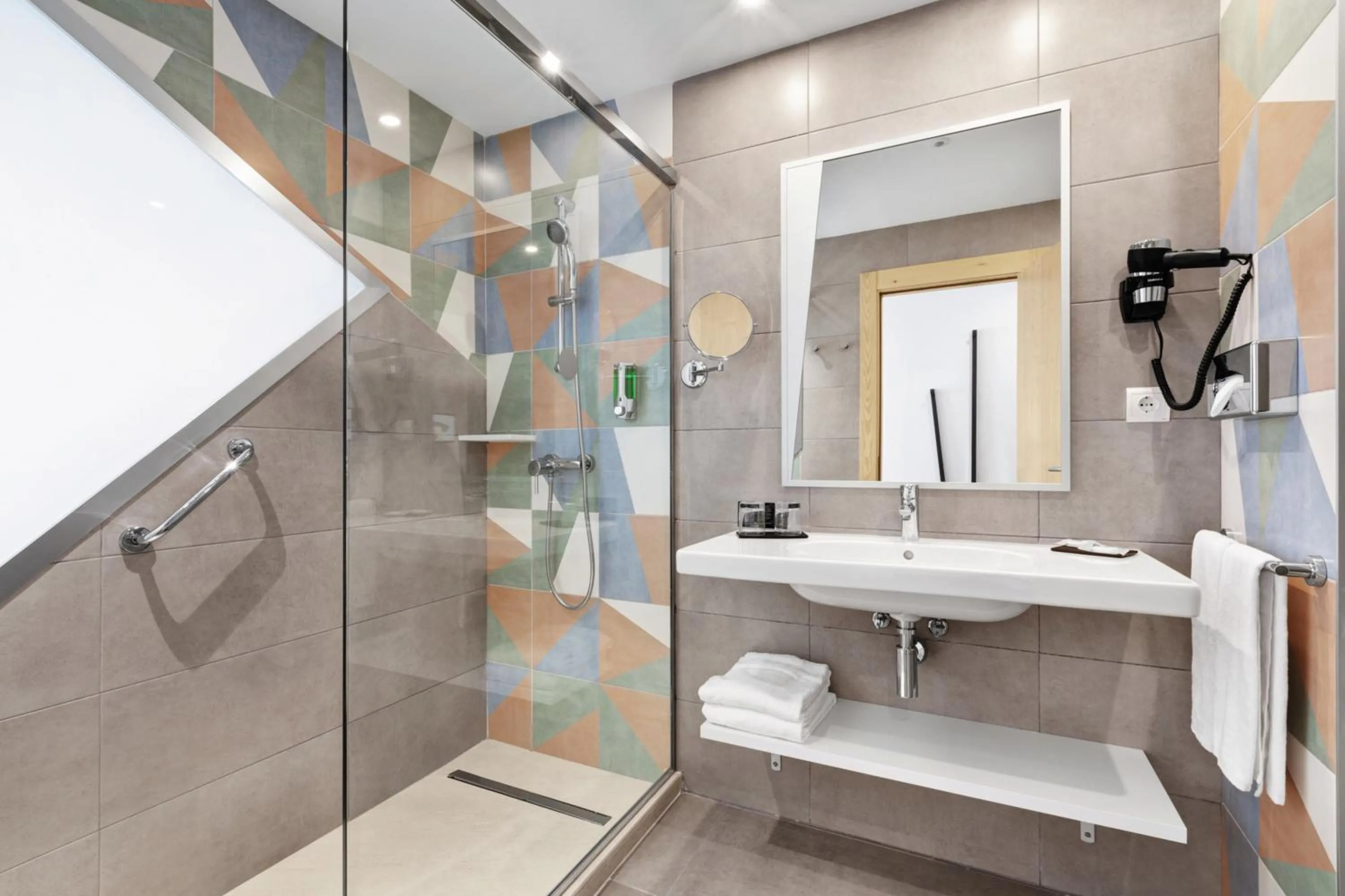 Bathroom in Hotel Riu Playa Park - 0'0 All Inclusive