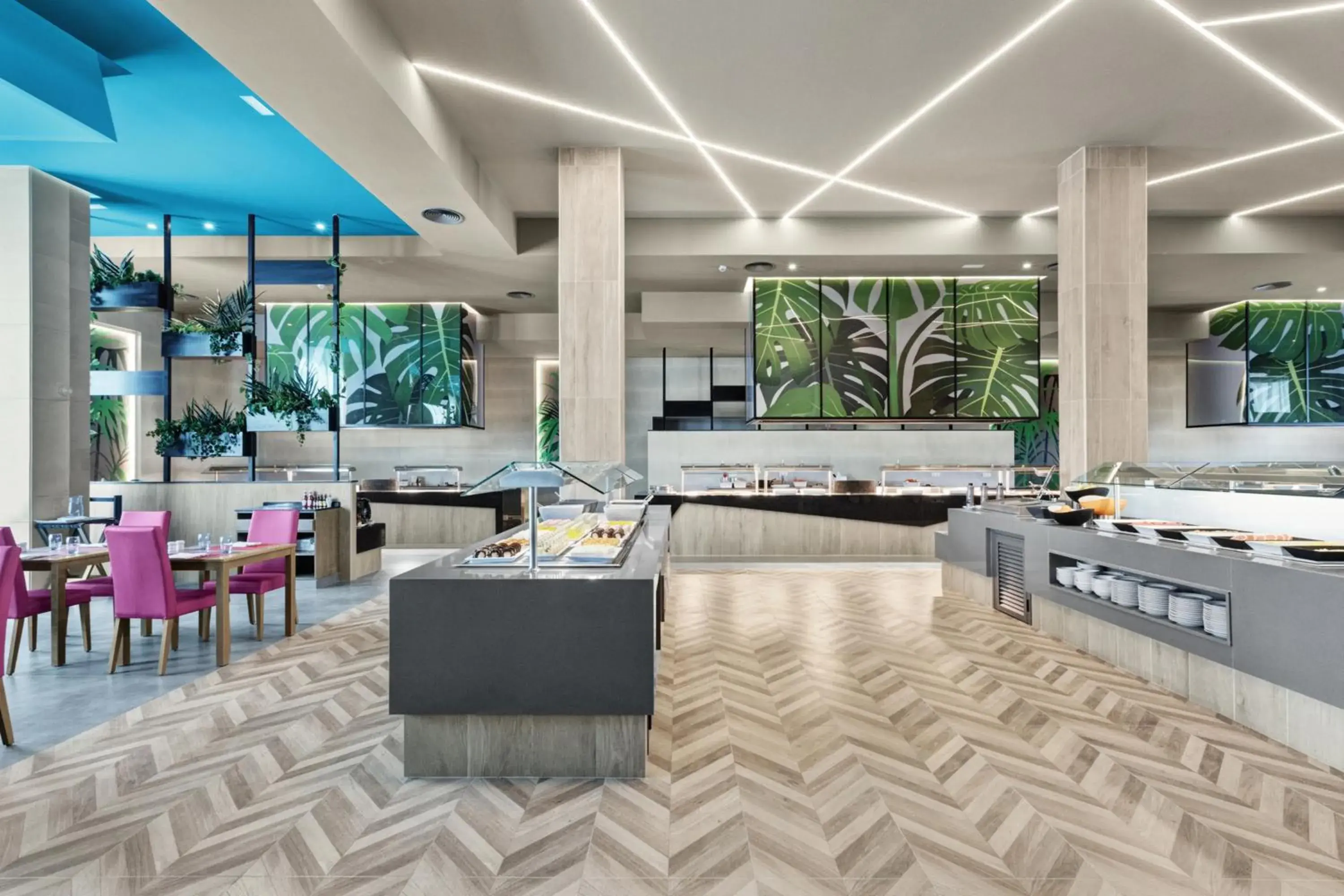 Restaurant/places to eat in Hotel Riu Playa Park - 0'0 All Inclusive Restaurant/places to eat in Hotel Riu Playa Park - 0'0 All Inclusive