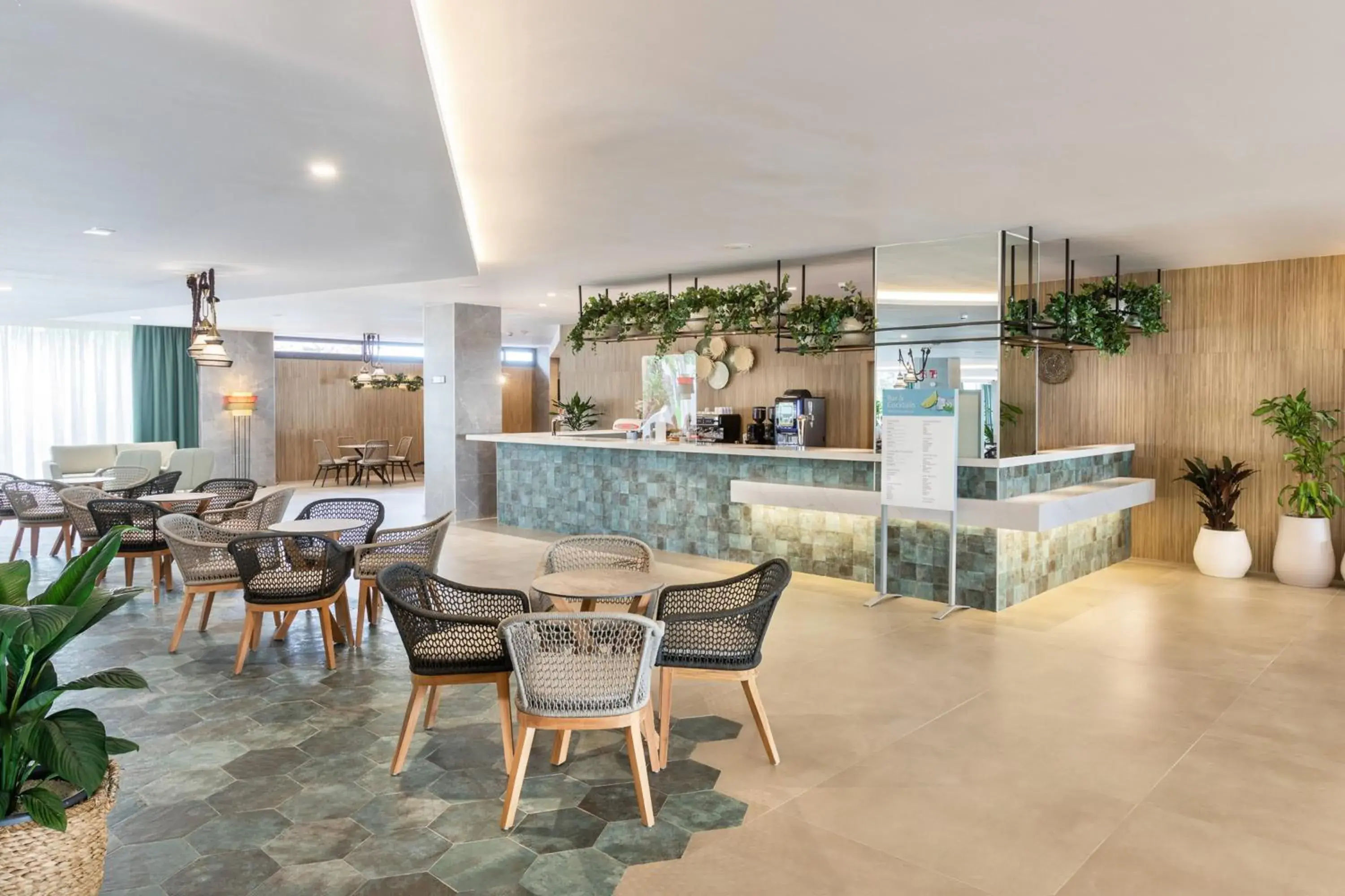 Lounge or bar in Hotel Riu Buenavista - All Inclusive Lounge or bar in Hotel Riu Buenavista - All Inclusive