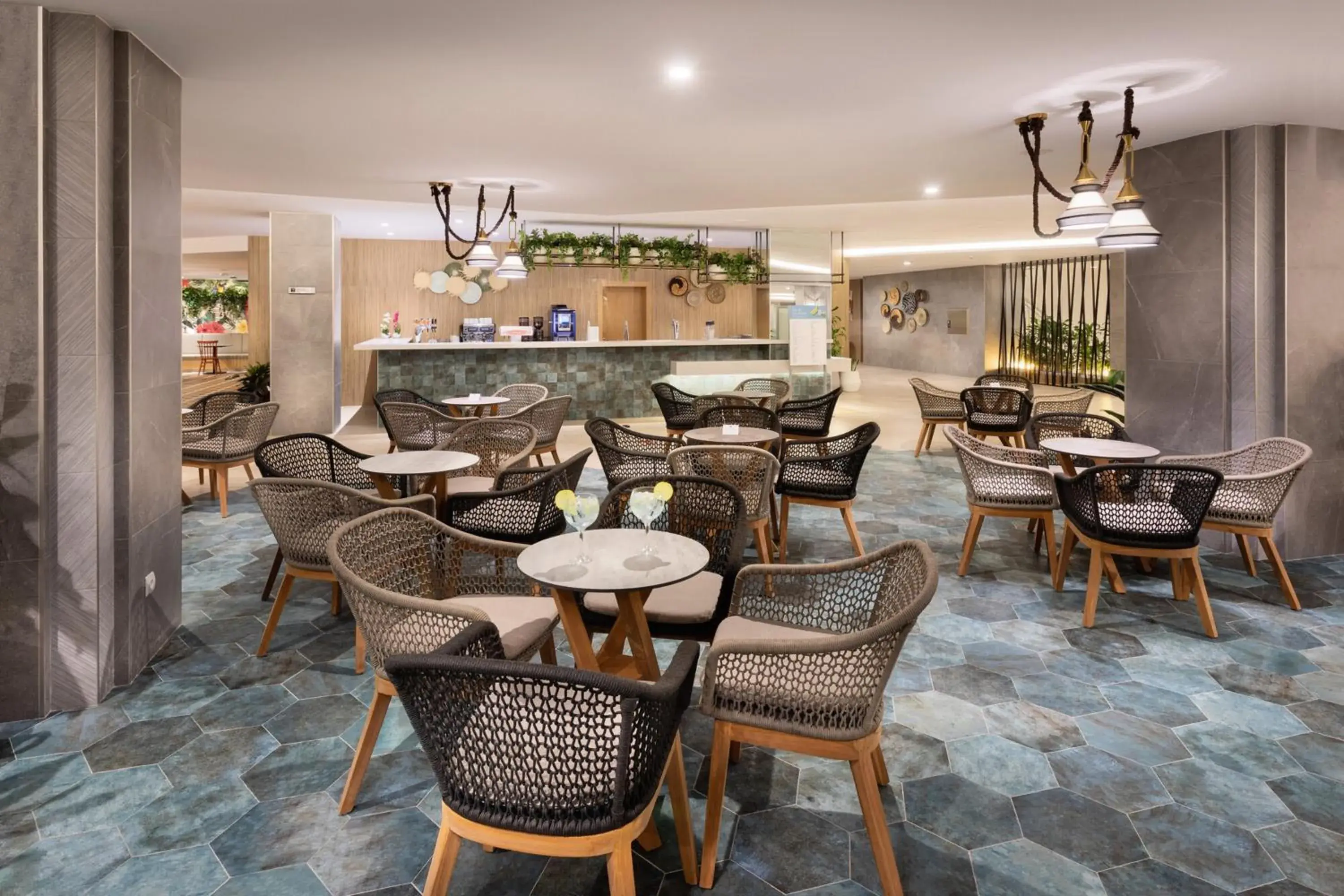 Lounge or bar in Hotel Riu Buenavista - All Inclusive Lounge or bar in Hotel Riu Buenavista - All Inclusive