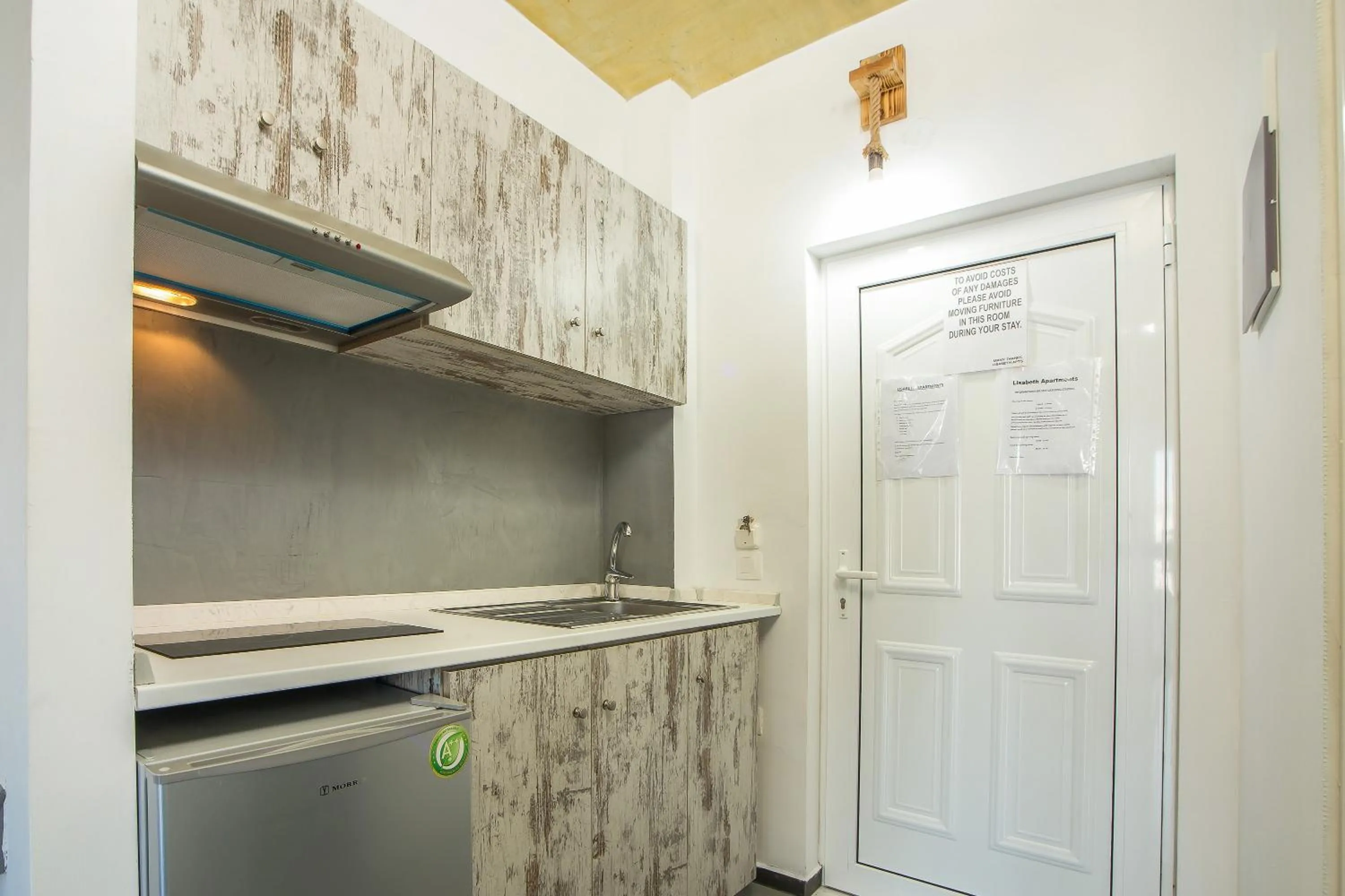 Communal kitchen in Lisabeth Apartments