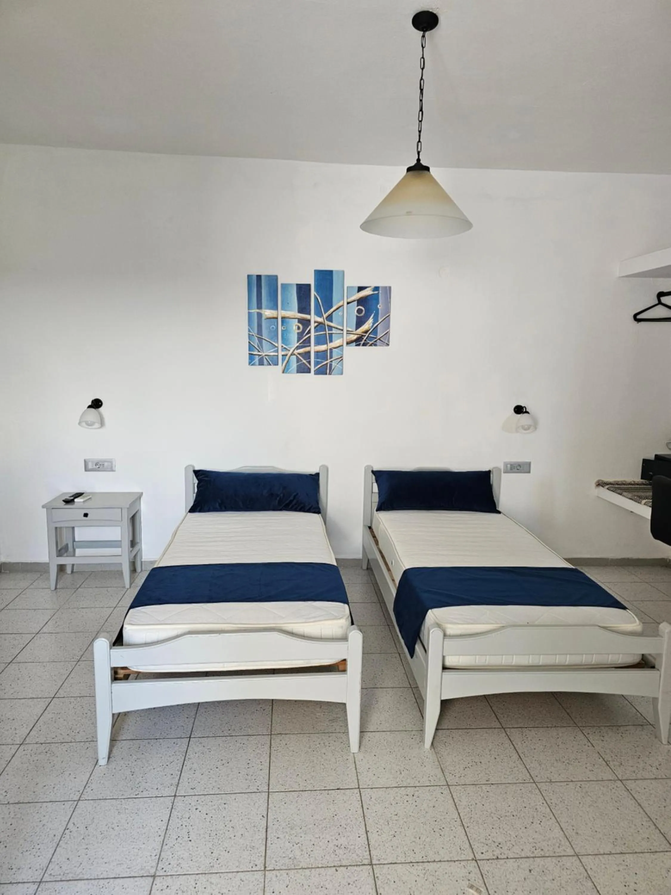 Bed in Lisabeth Apartments