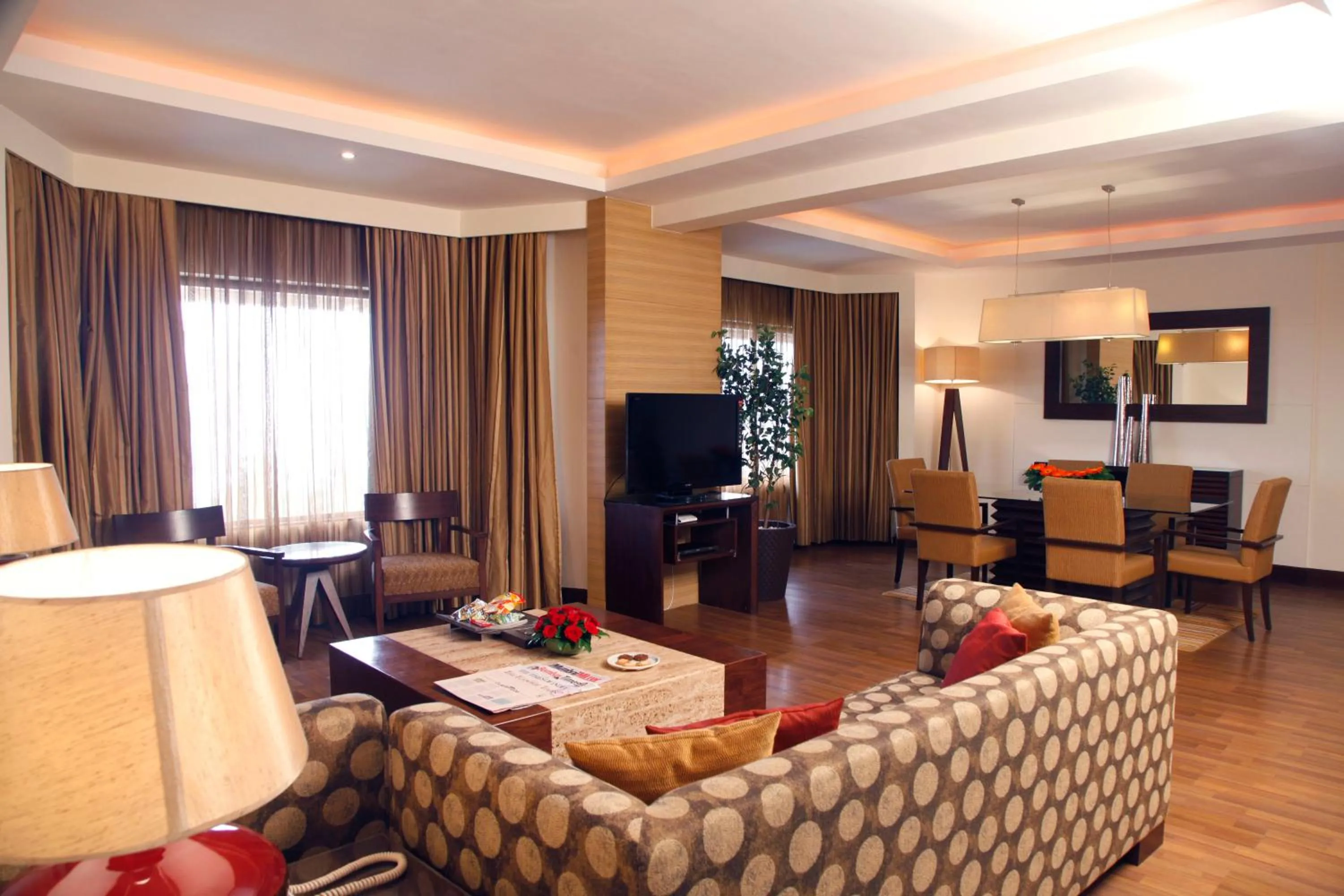 Seating area in The Retreat Hotel & Convention Centre