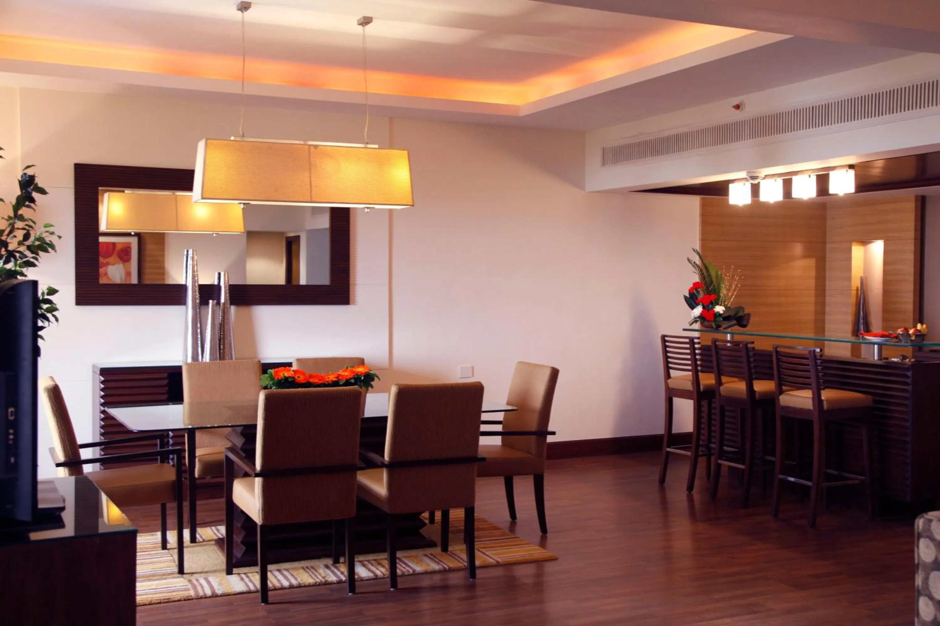 Seating area in The Retreat Hotel & Convention Centre