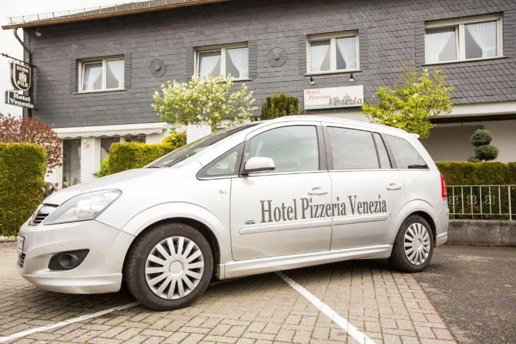 Hotel Pizzeria VENEZIA Hotel Pizzeria VENEZIA