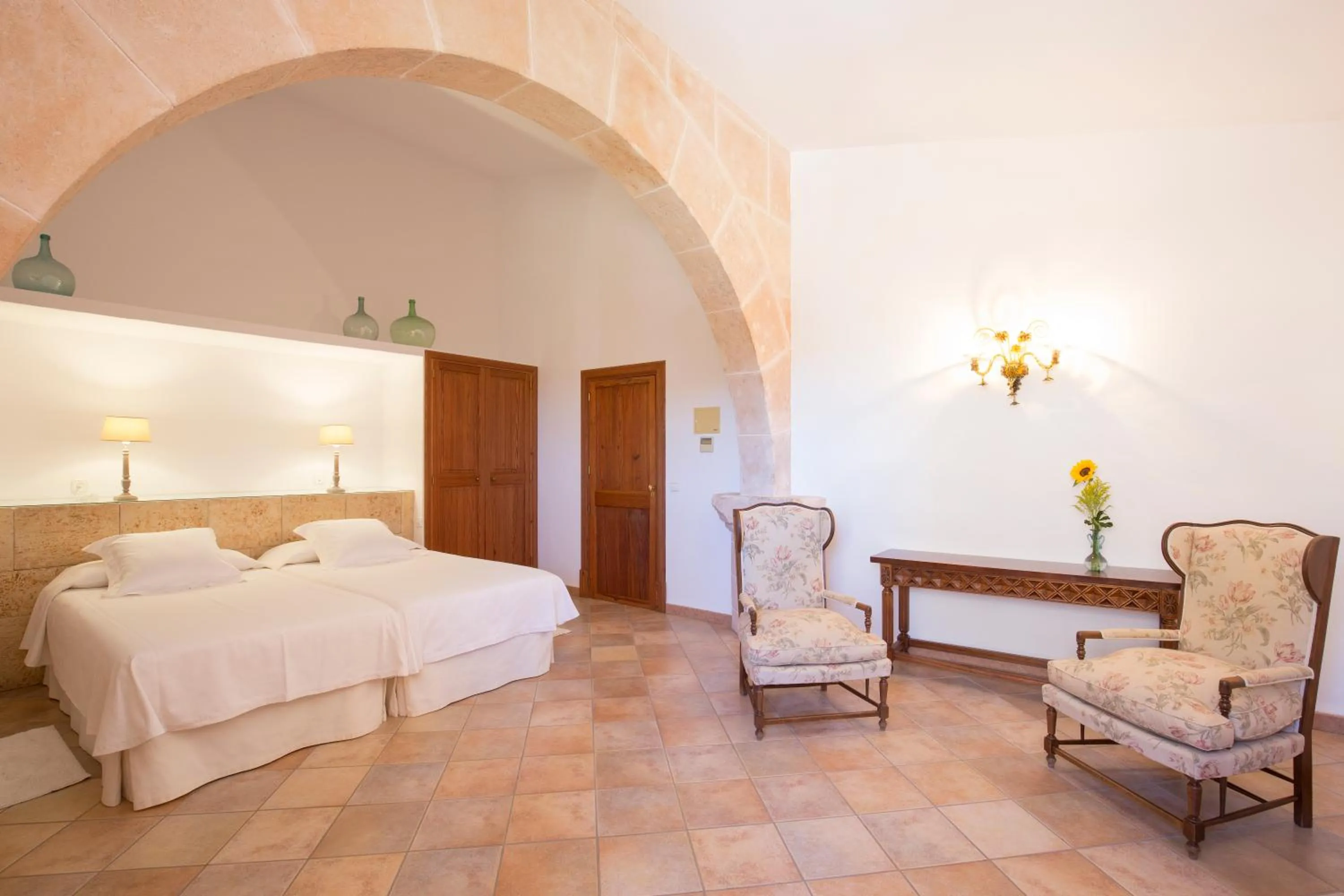 Photo of the whole room, Bed in Hotel Son Cosmet