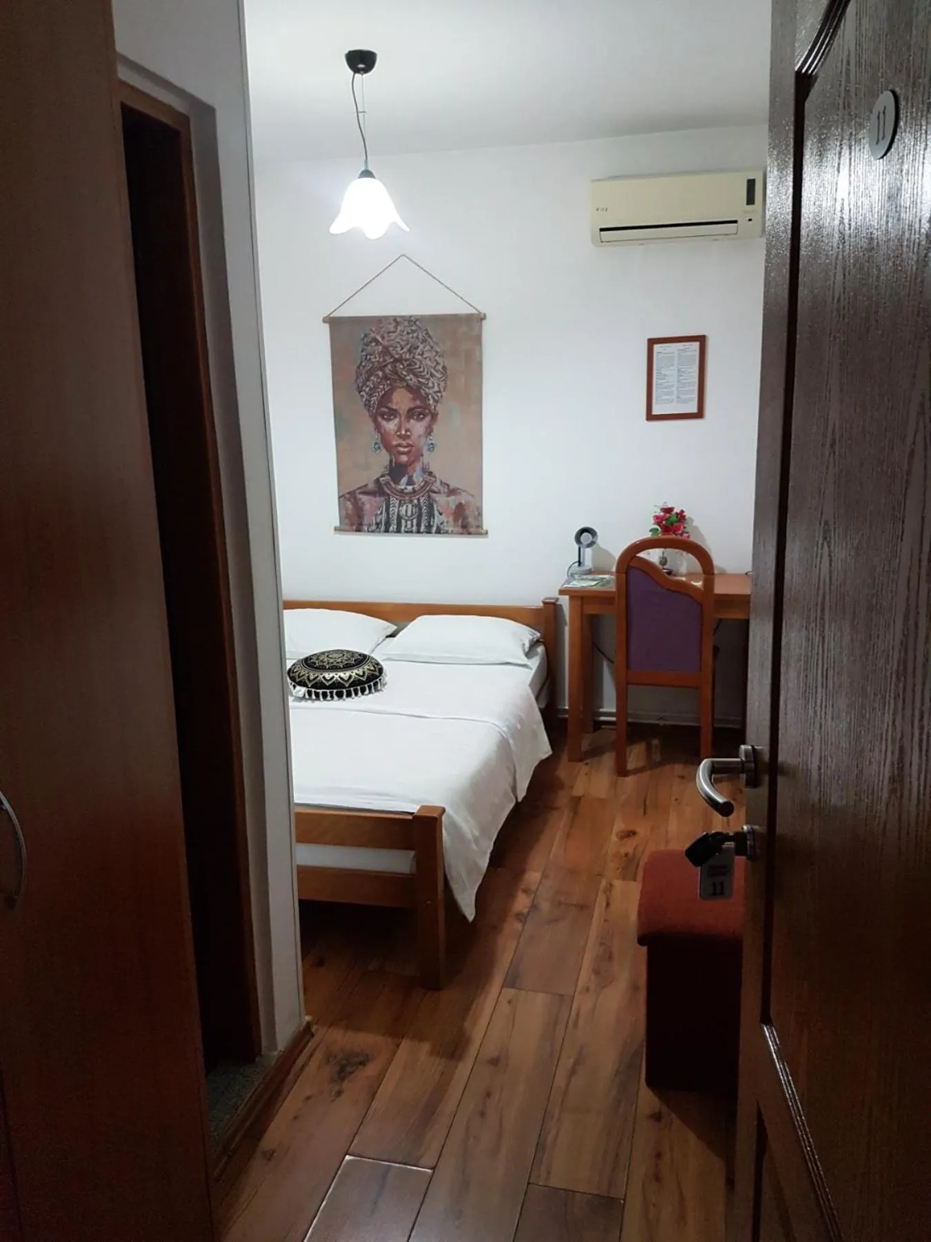 Photo of the whole room, Bed in Pansion Centar