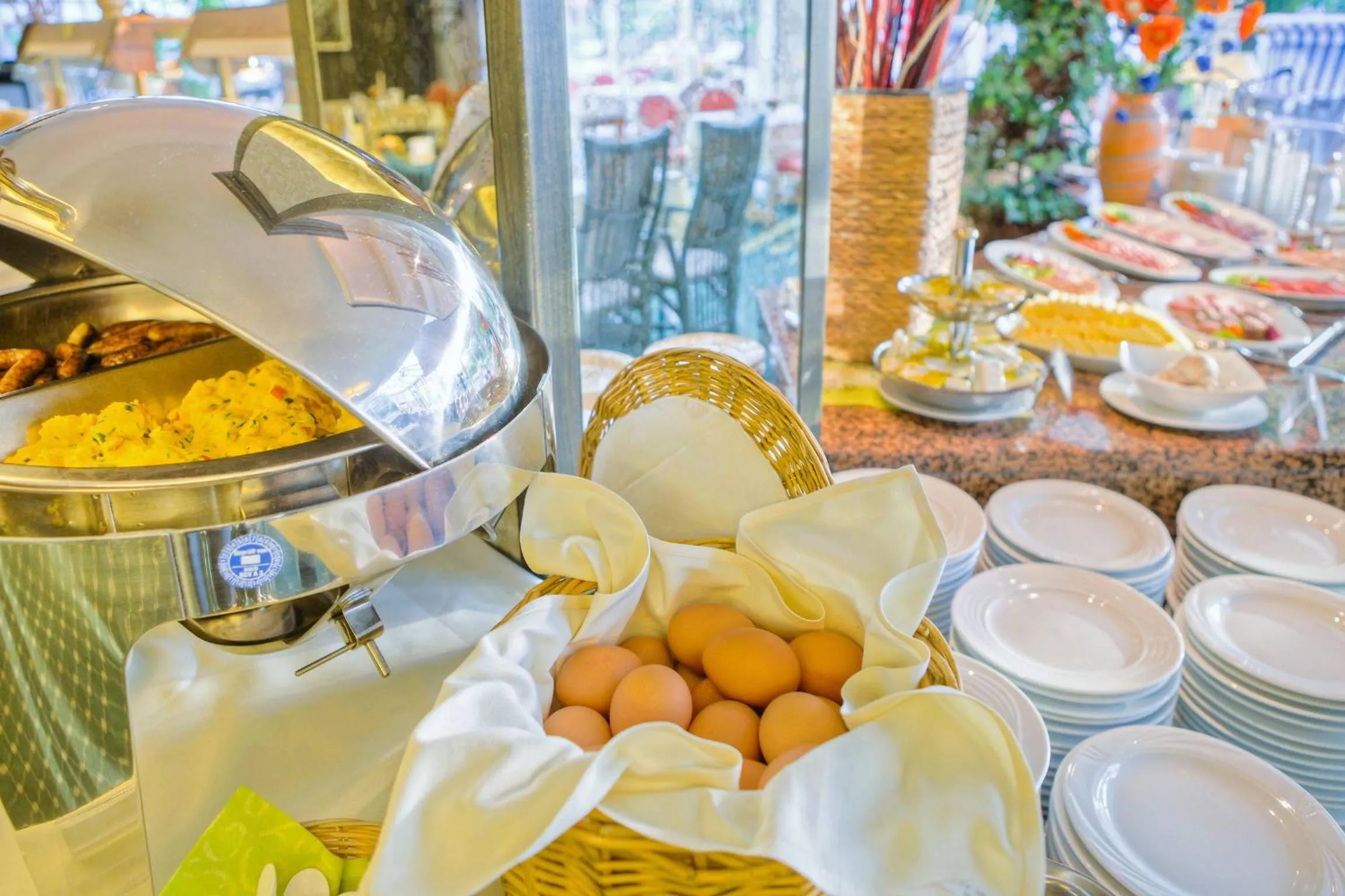 Buffet breakfast in SEETELHOTEL Ostseeresidenz Heringsdorf