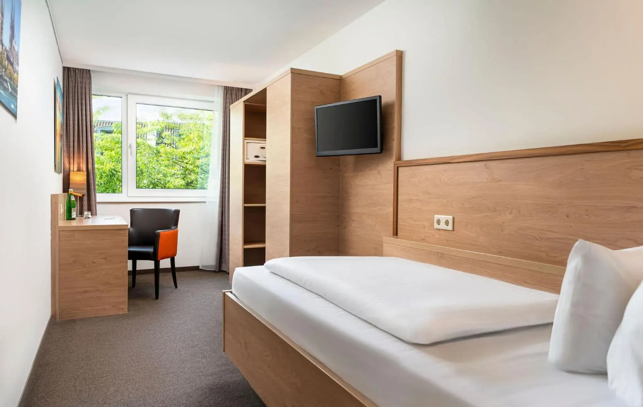 Standard Single Room in Stadthotel am Römerturm Standard Single Room in Stadthotel am Römerturm