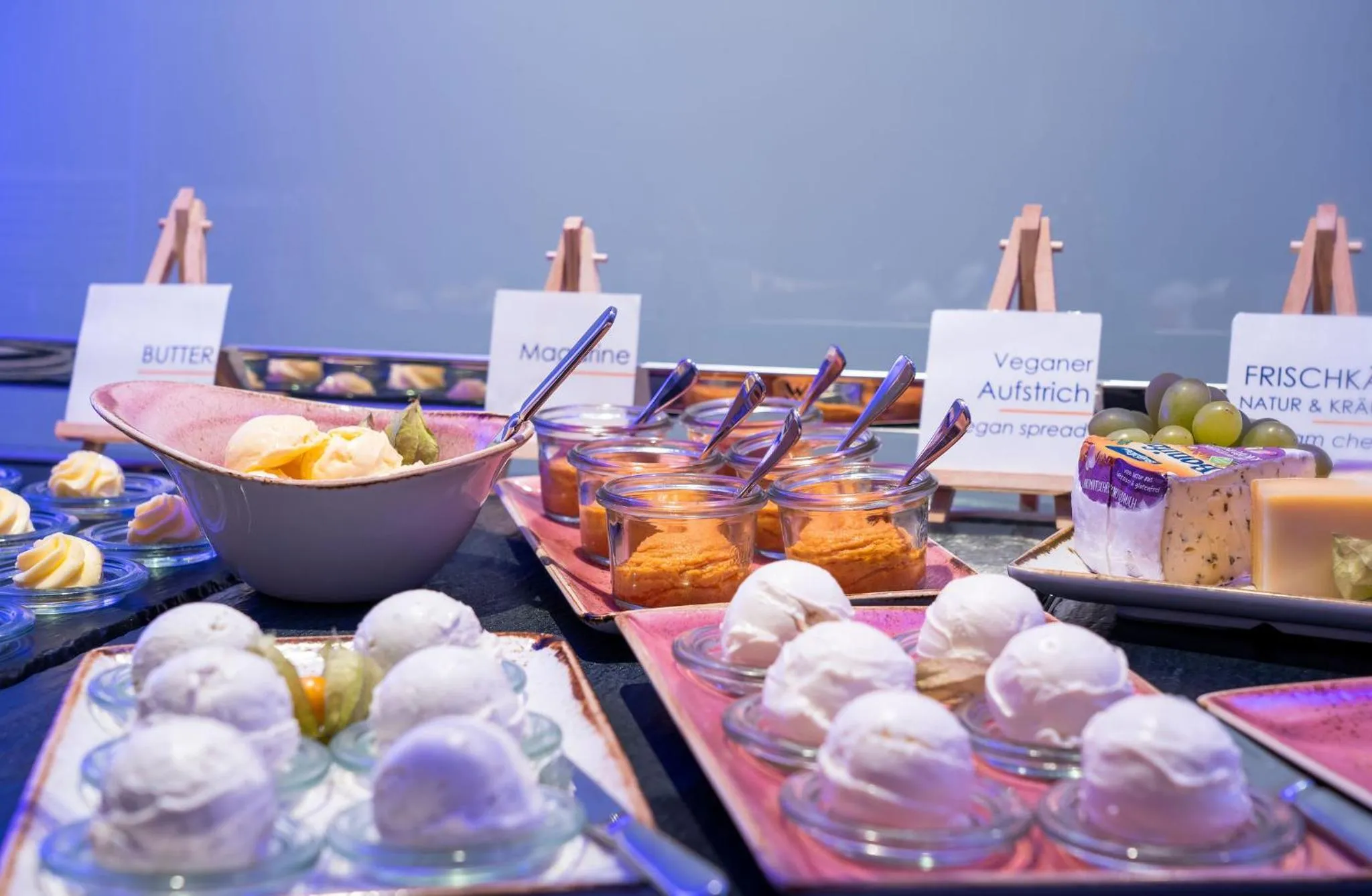 Breakfast in Stadthotel am Römerturm