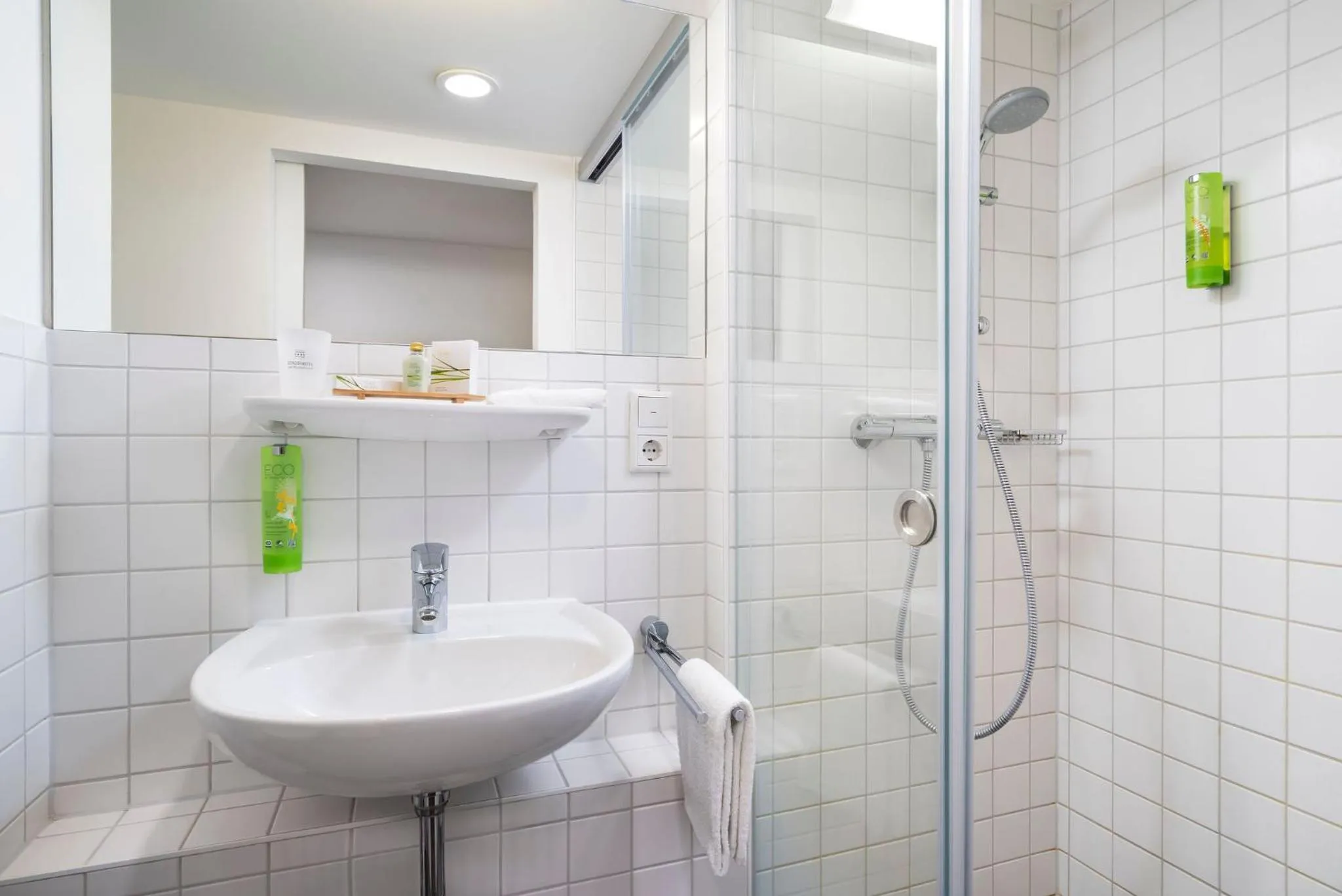 Bathroom in Stadthotel am Römerturm