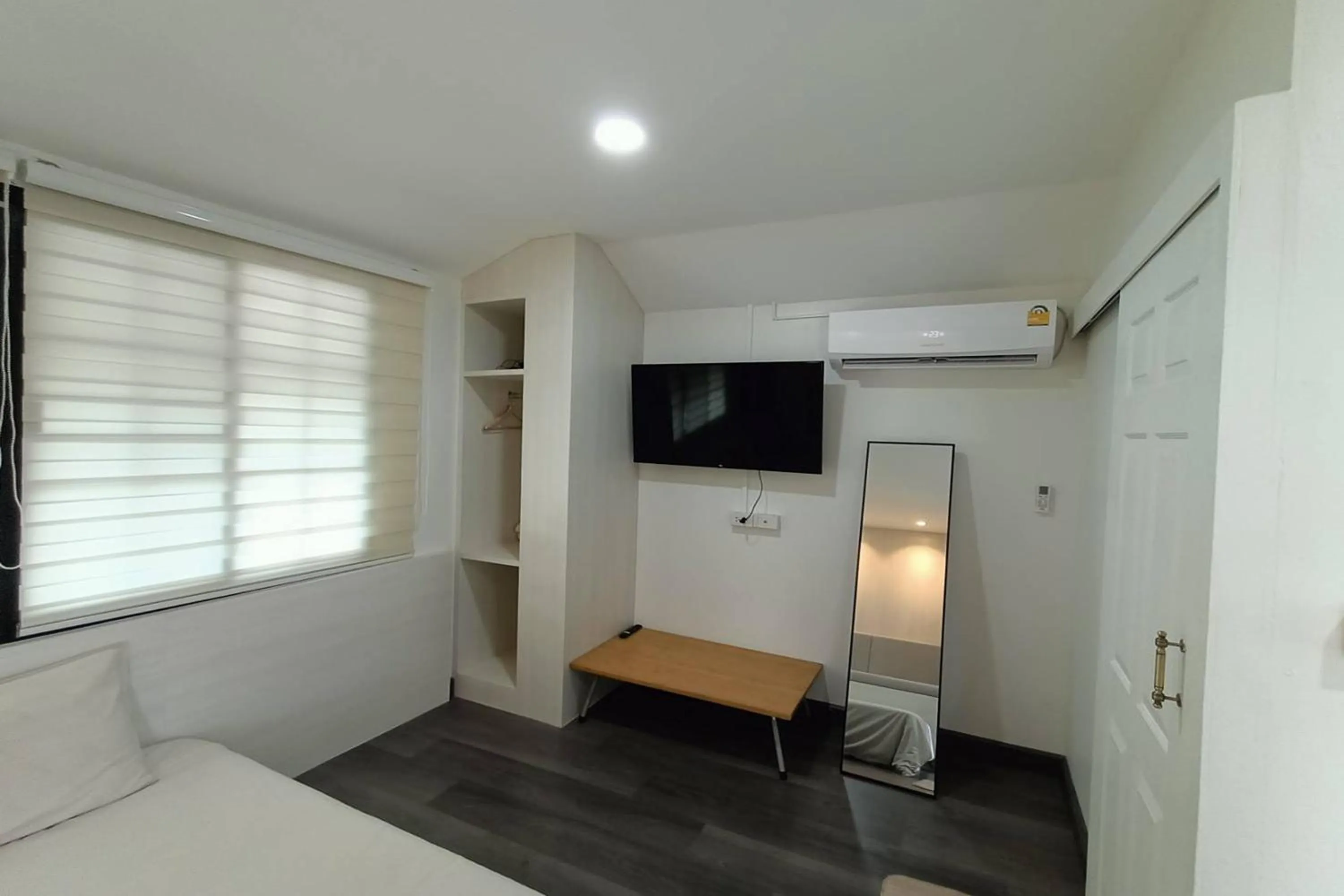 TV and multimedia, Bed in Aob-Oun Homestay
