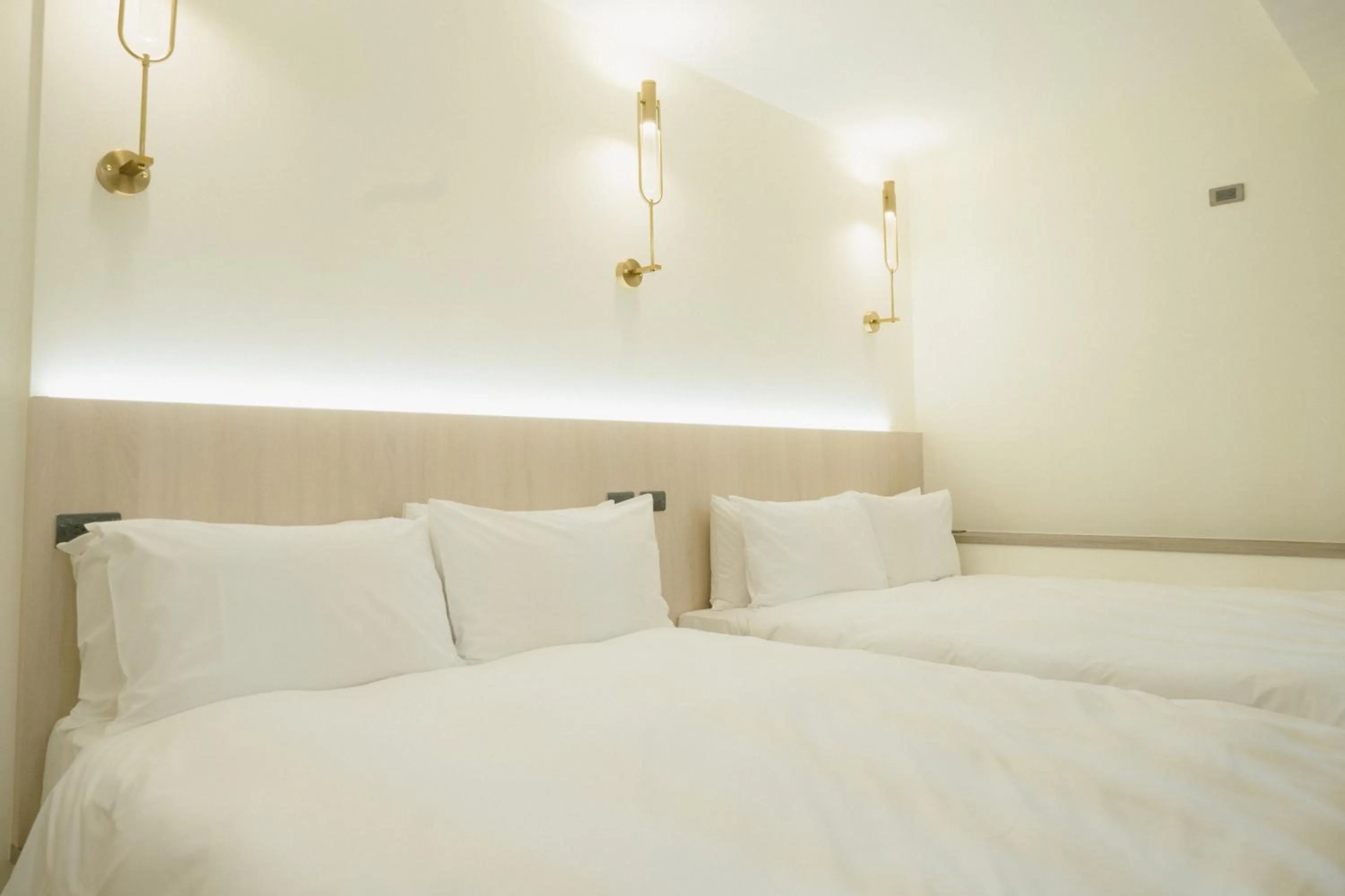 Bedroom, Bed in 金金禮寓Solis hotel