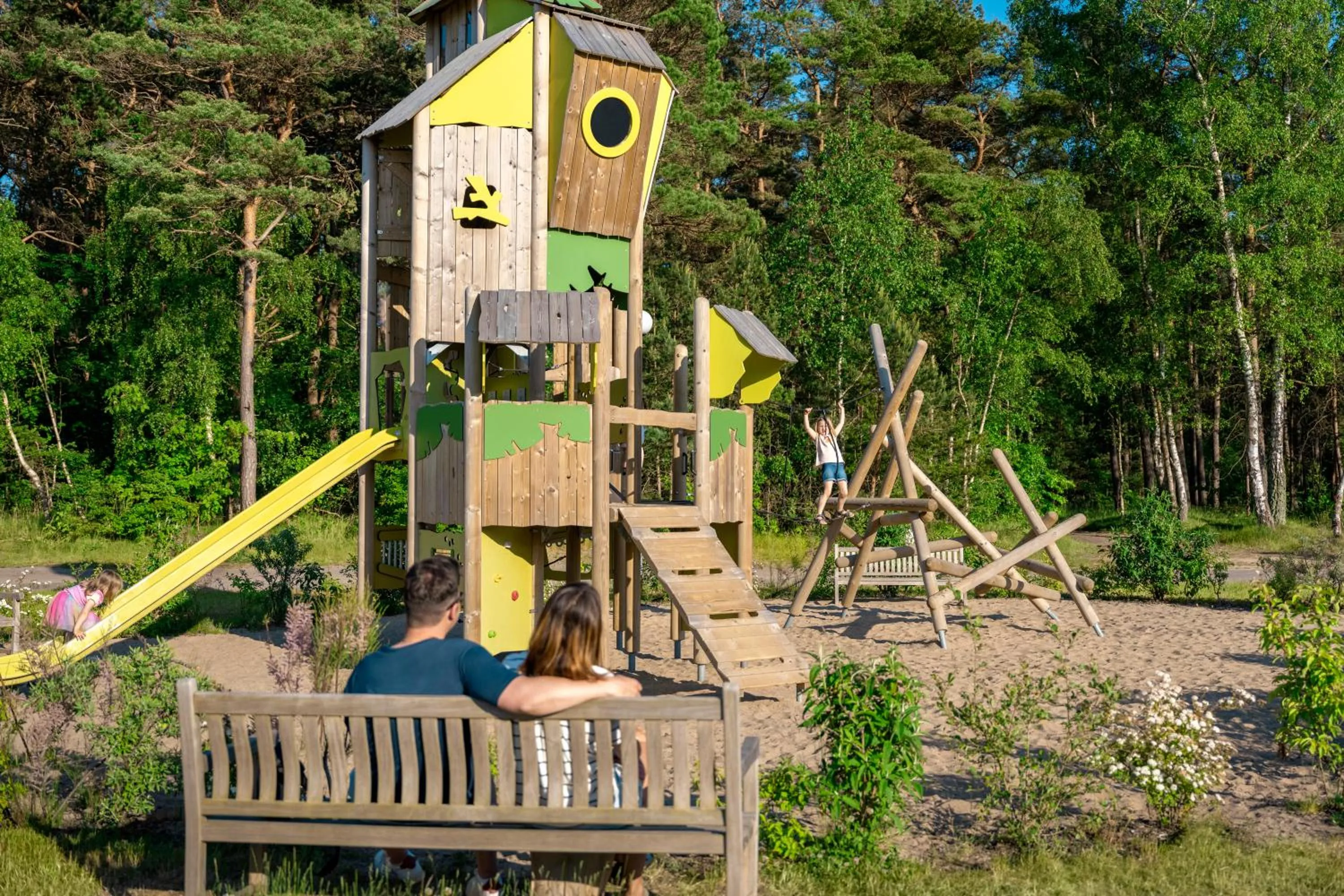 Children play ground in TUI SUNEO Kinderresort Ihr entspannter Familienurlaub mit Abenteuerspielplatz & der längsten Wasserrutsche im deutschen Teil der Insel Usedom