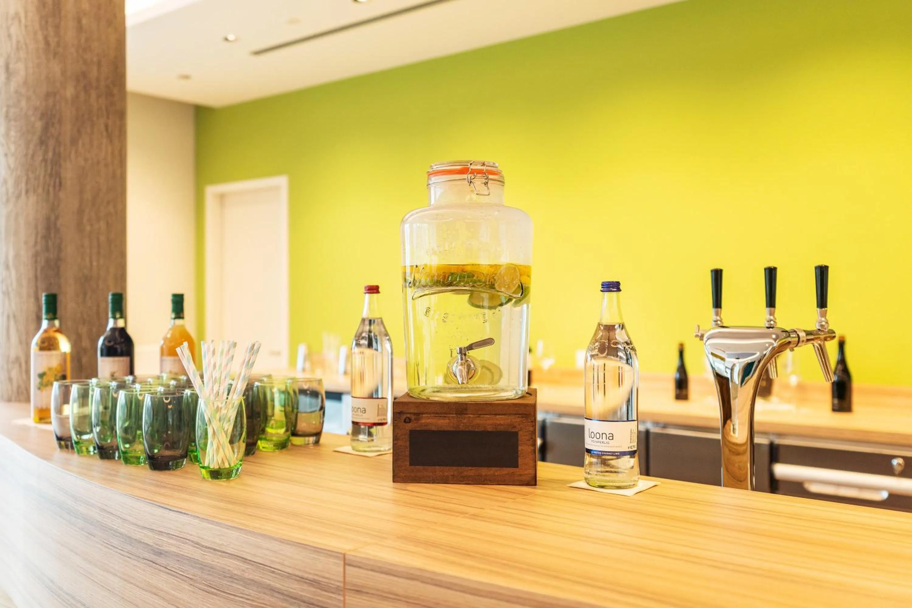 Lounge or bar in TUI SUNEO Kinderresort Ihr entspannter Familienurlaub mit Abenteuerspielplatz & der längsten Wasserrutsche im deutschen Teil der Insel Usedom