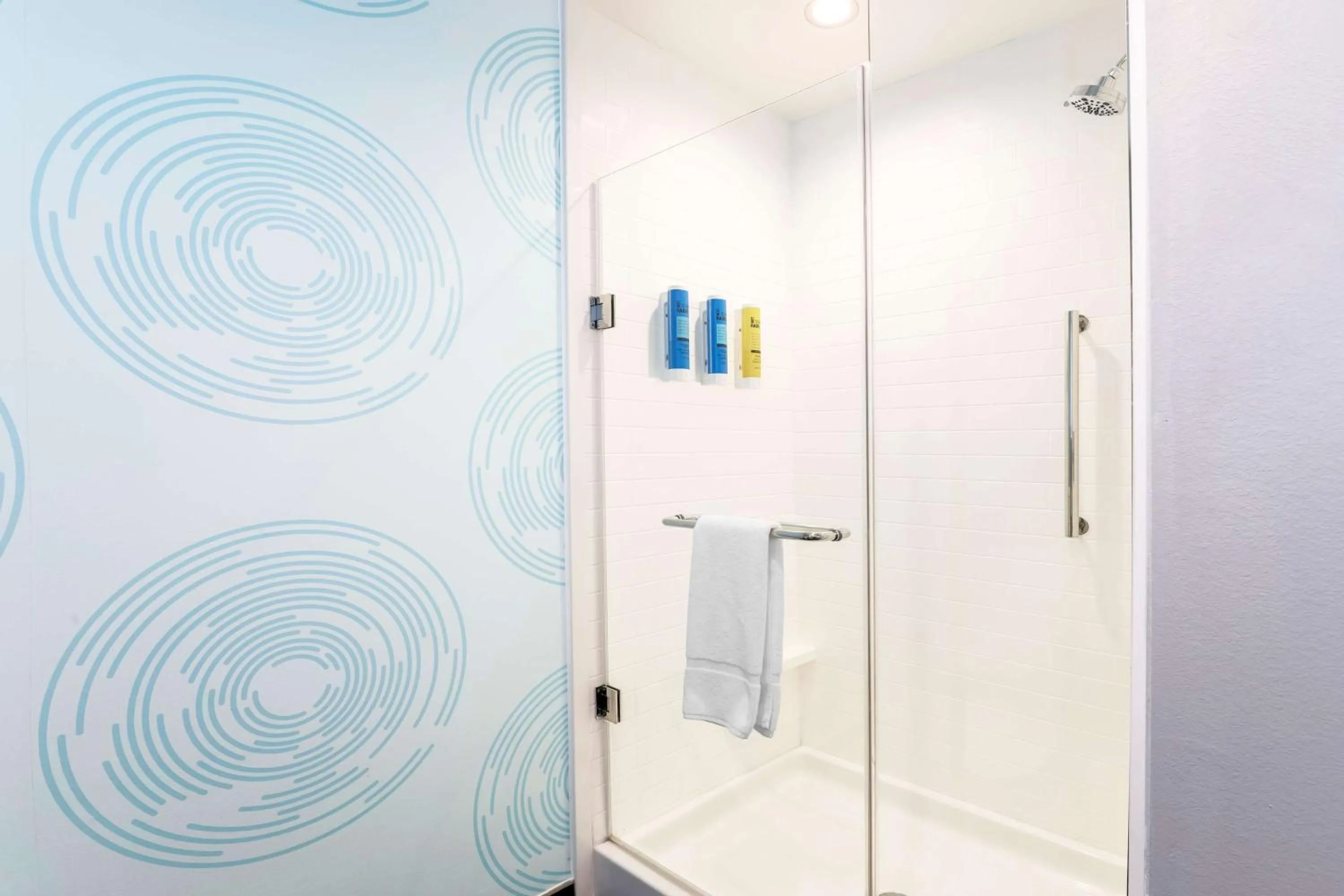 Bathroom in Tru By Hilton Dallas Market Center