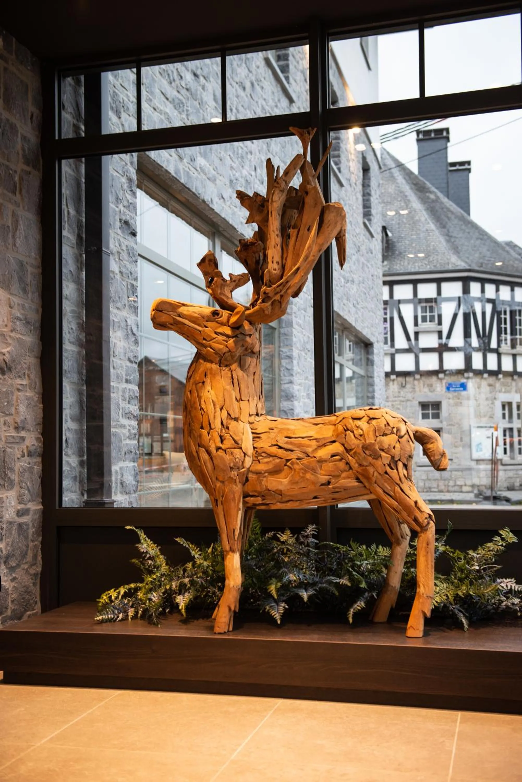 Facade/entrance in Mercure Han-sur-Lesse