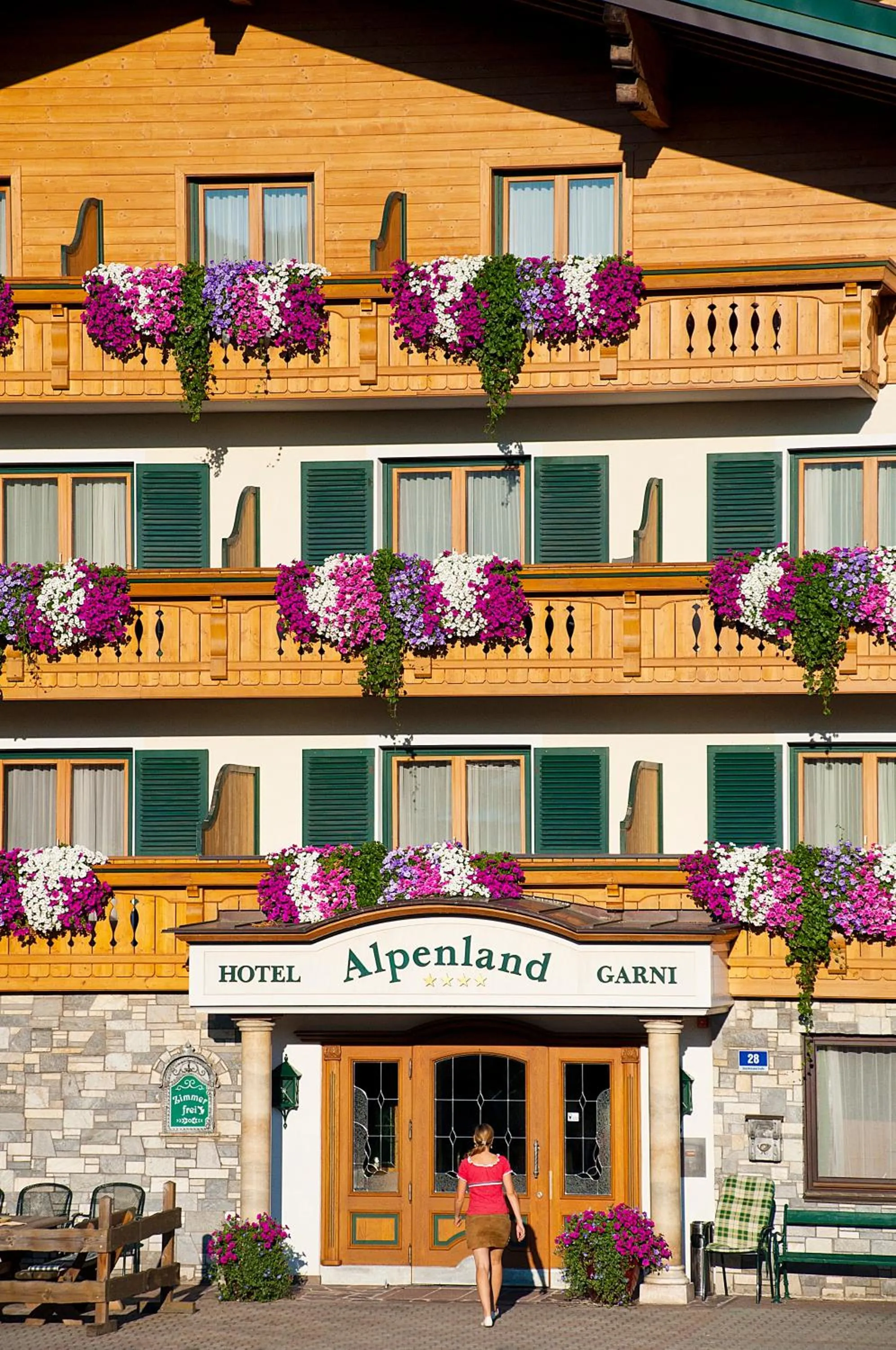 Facade/entrance in Hotel Garni Alpenland