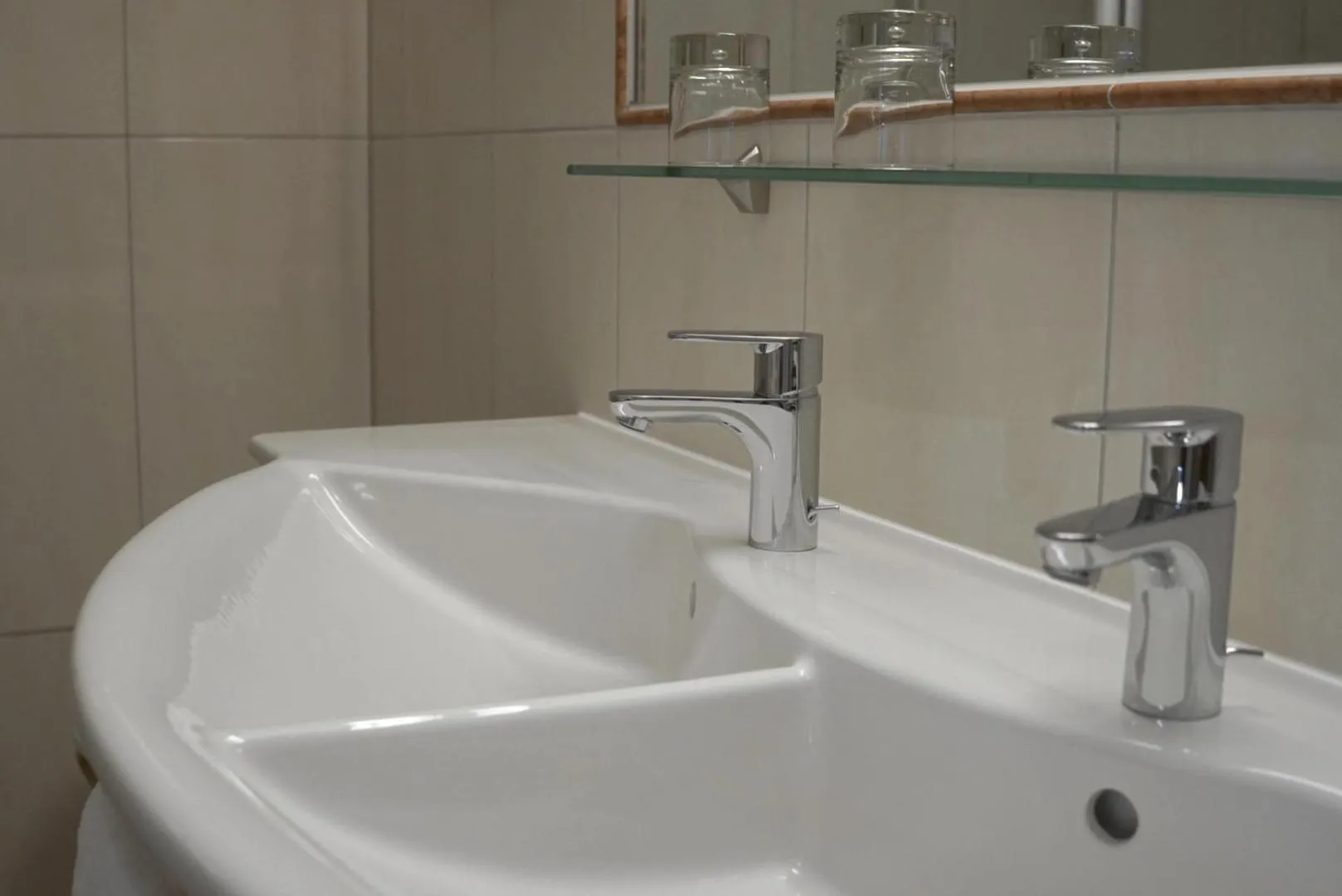 Bathroom in Hotel Alpina