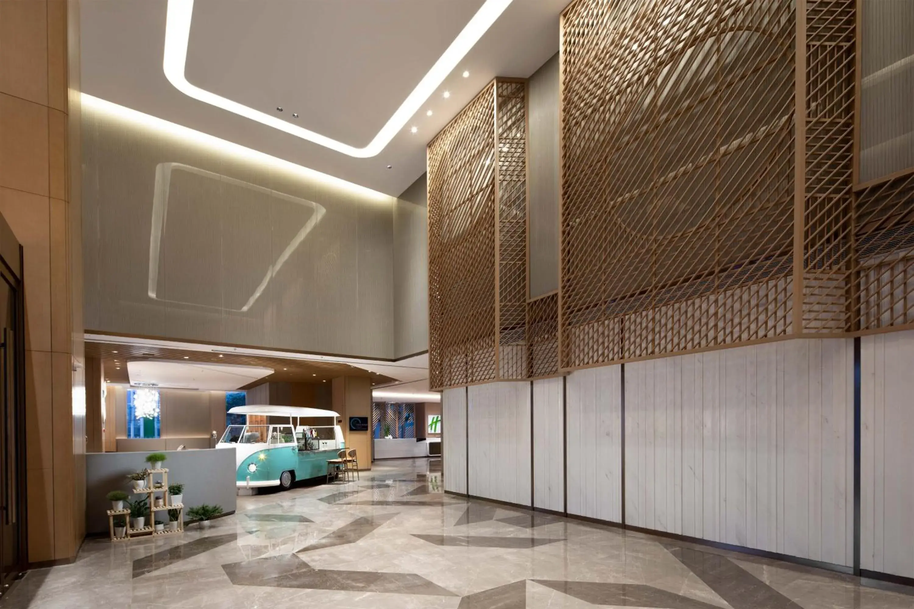 Property building in Holiday Inn Wuxi Central Station by IHG Property building in Holiday Inn Wuxi Central Station by IHG