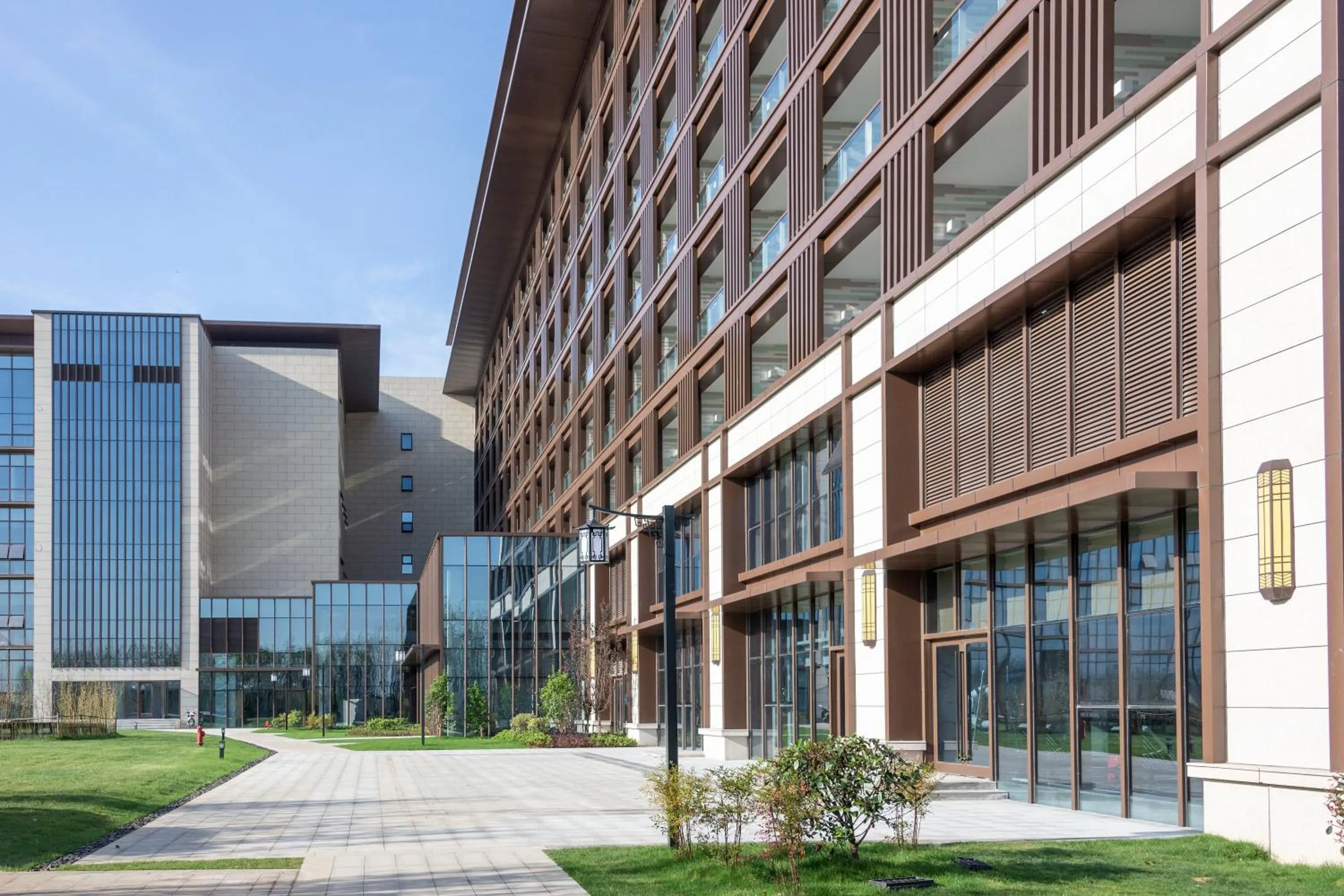 Property building in Holiday Inn Resort Maoshan Hot-Spring by IHG