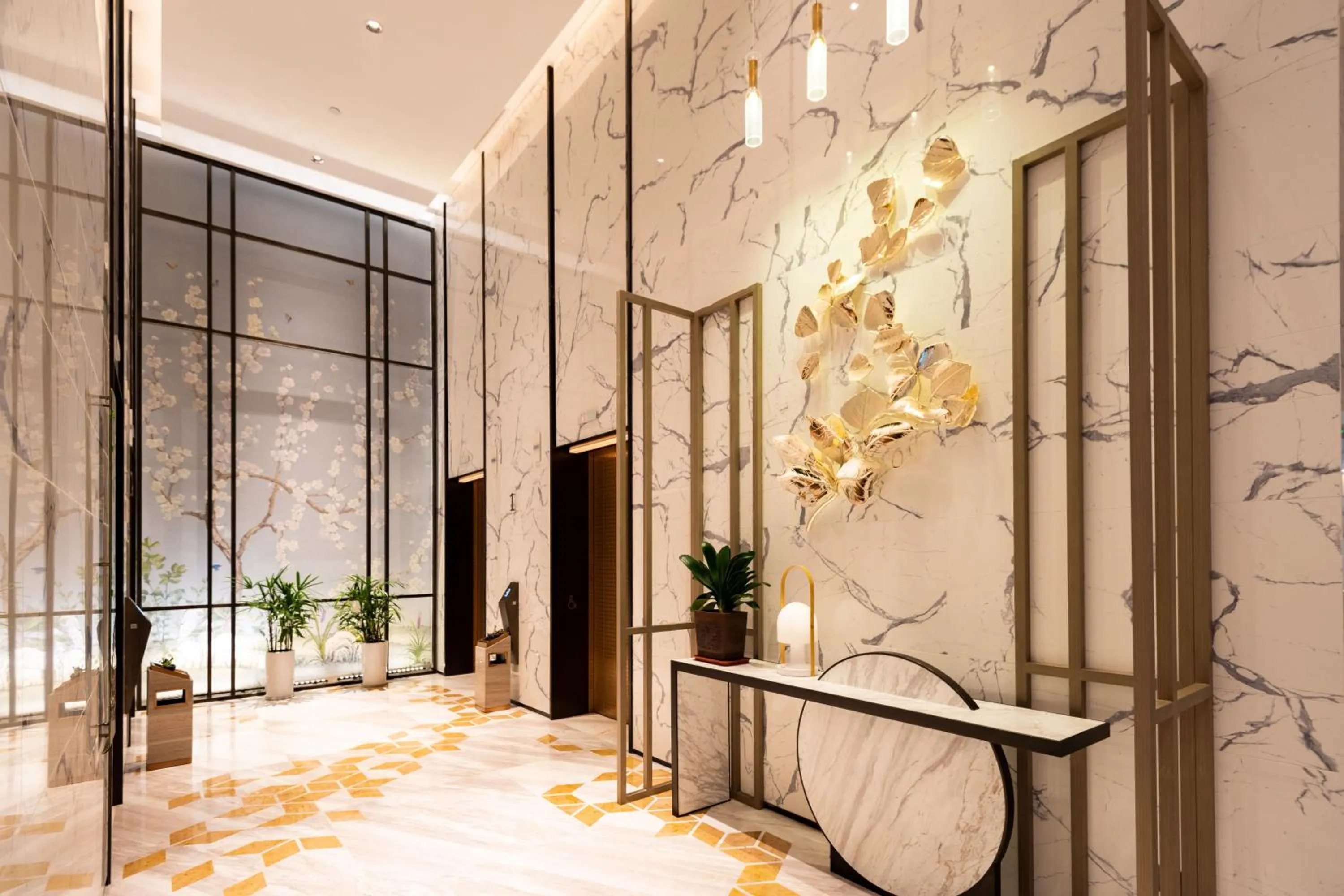 Decorative detail in Holiday Inn Resort Maoshan Hot-Spring by IHG