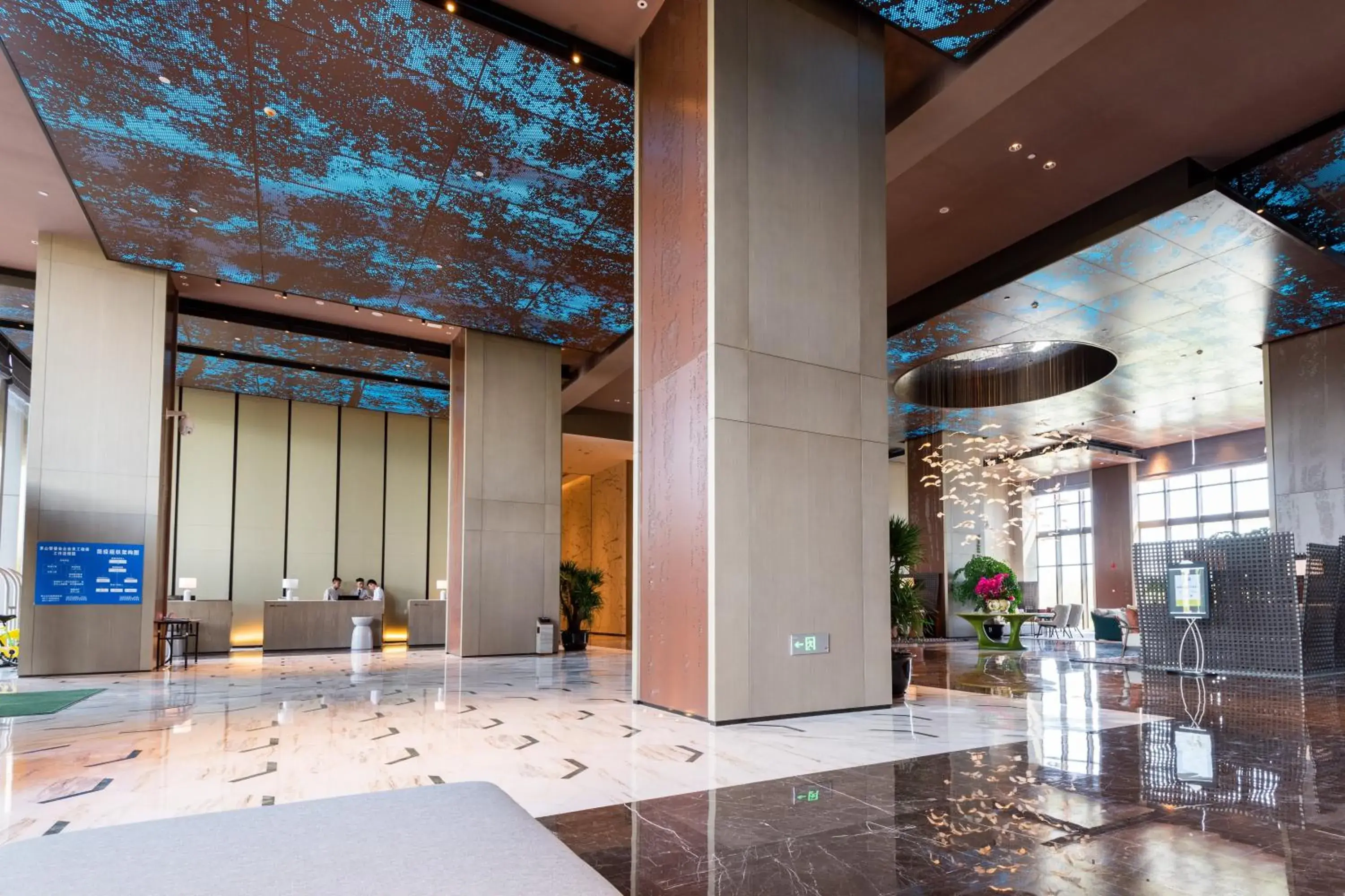 Property building in Holiday Inn Resort Maoshan Hot-Spring by IHG Property building in Holiday Inn Resort Maoshan Hot-Spring by IHG