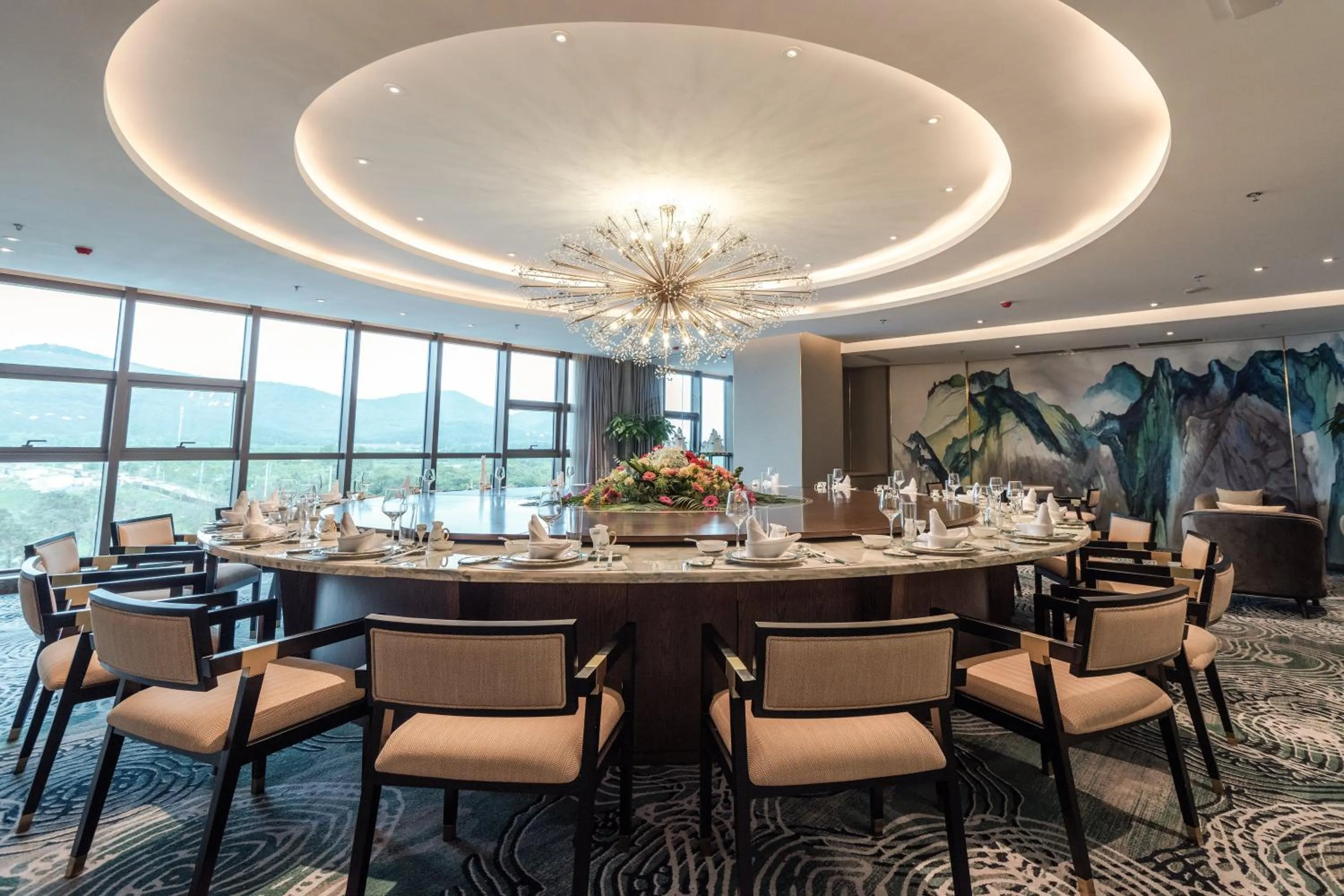 Restaurant/places to eat in Holiday Inn Resort Maoshan Hot-Spring by IHG