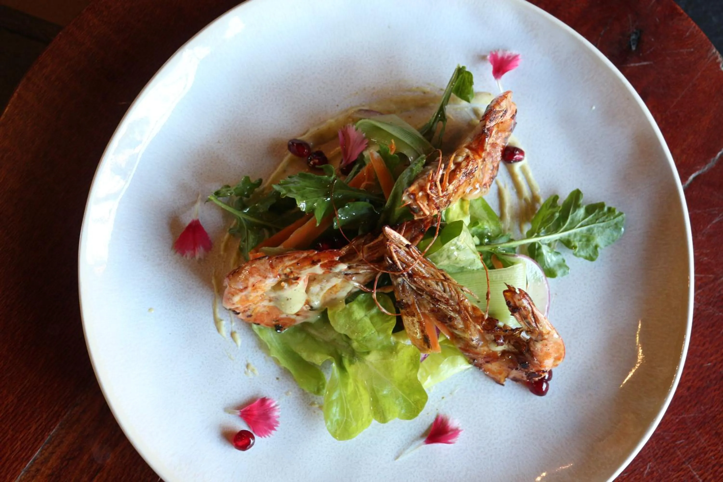 Restaurant/places to eat in Bass Lake Country Lodge